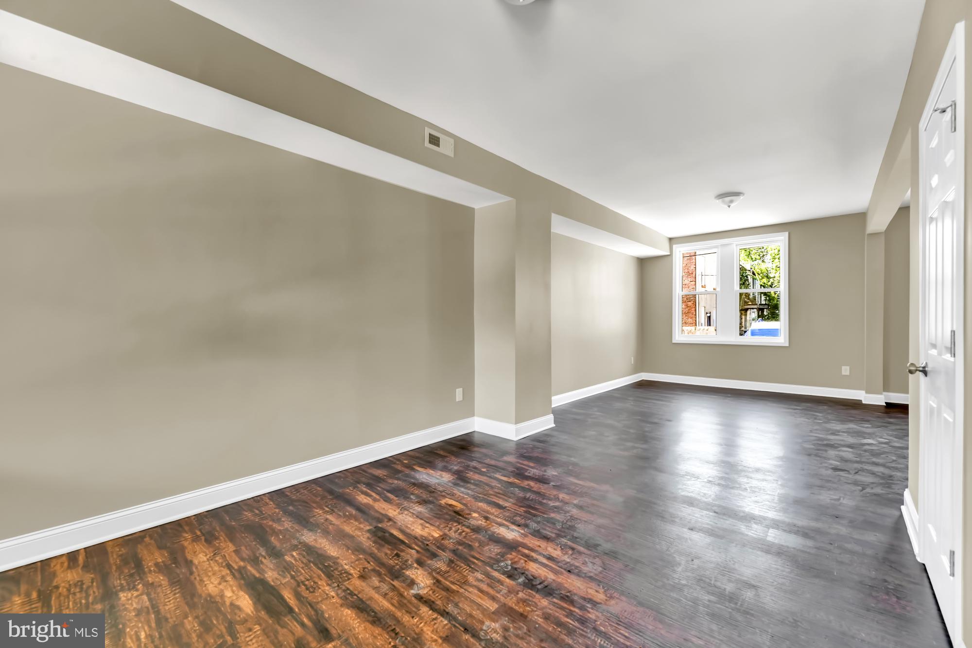 COLD SPRING NEWTOWN - Residential Lease