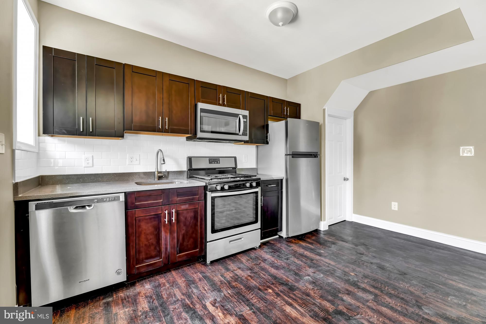 COLD SPRING NEWTOWN - Residential Lease