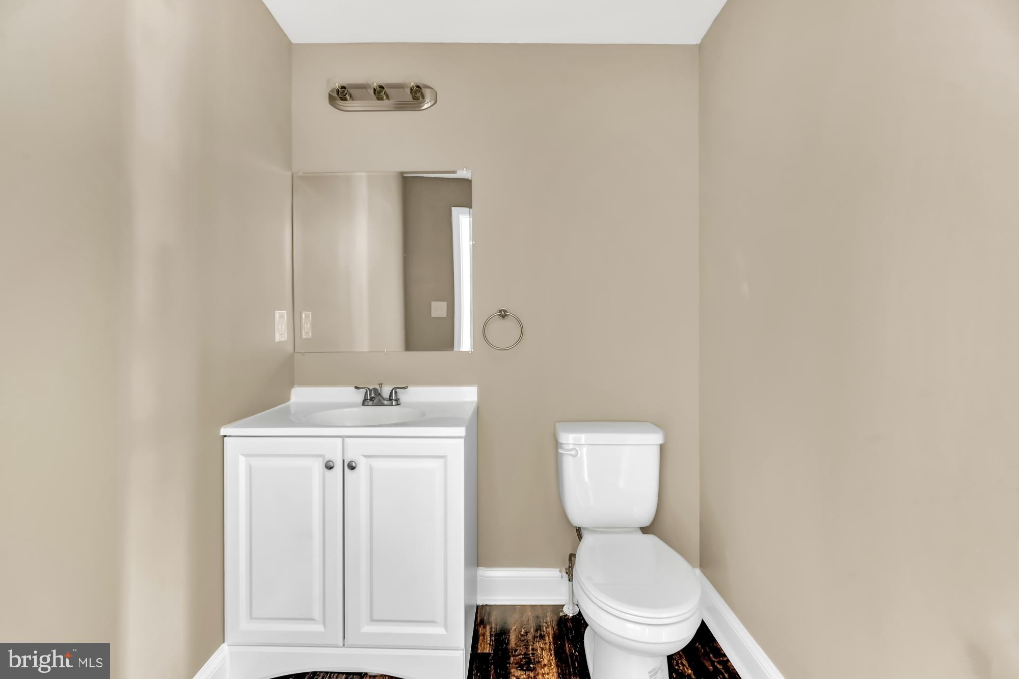 COLD SPRING NEWTOWN - Residential Lease