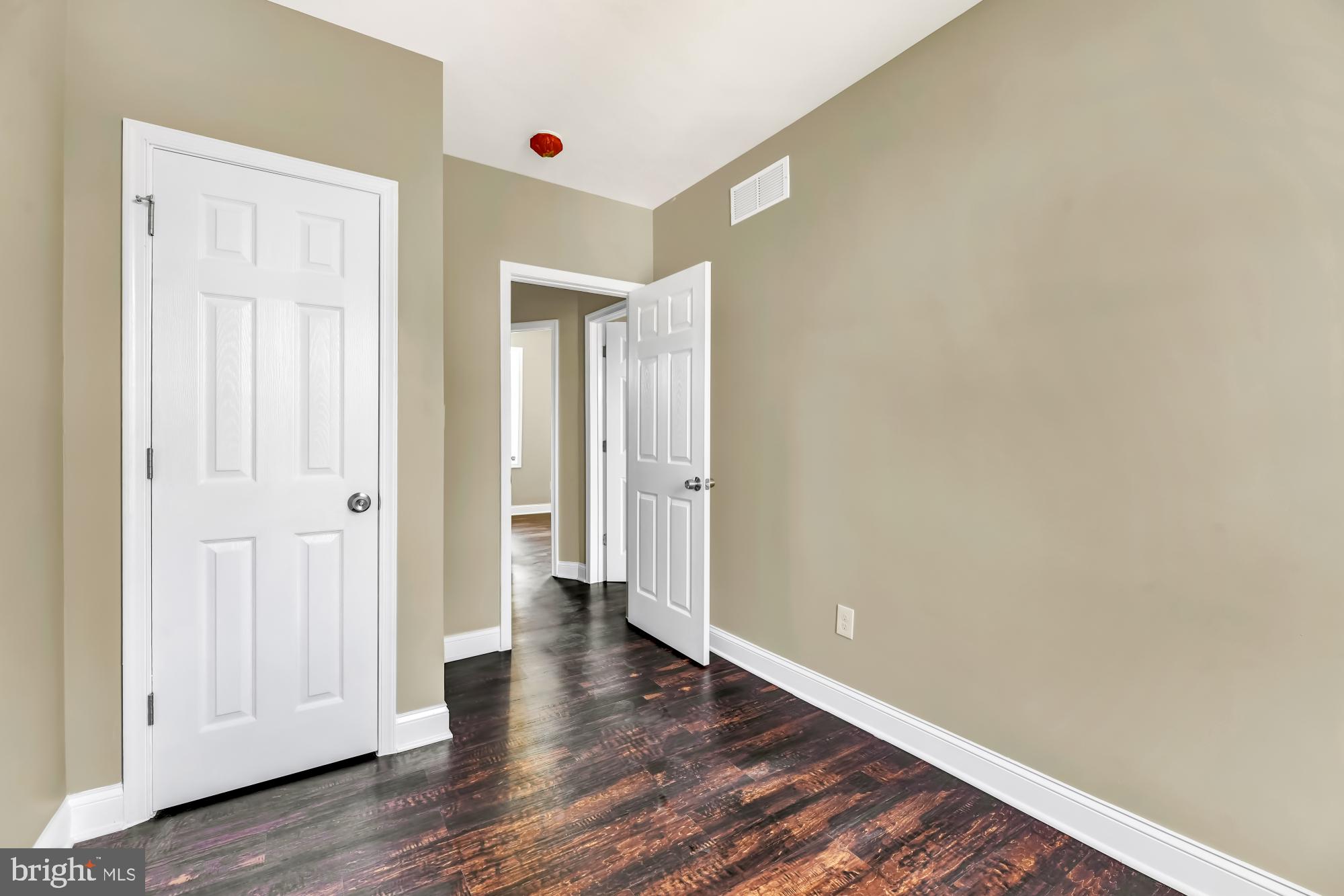 COLD SPRING NEWTOWN - Residential Lease