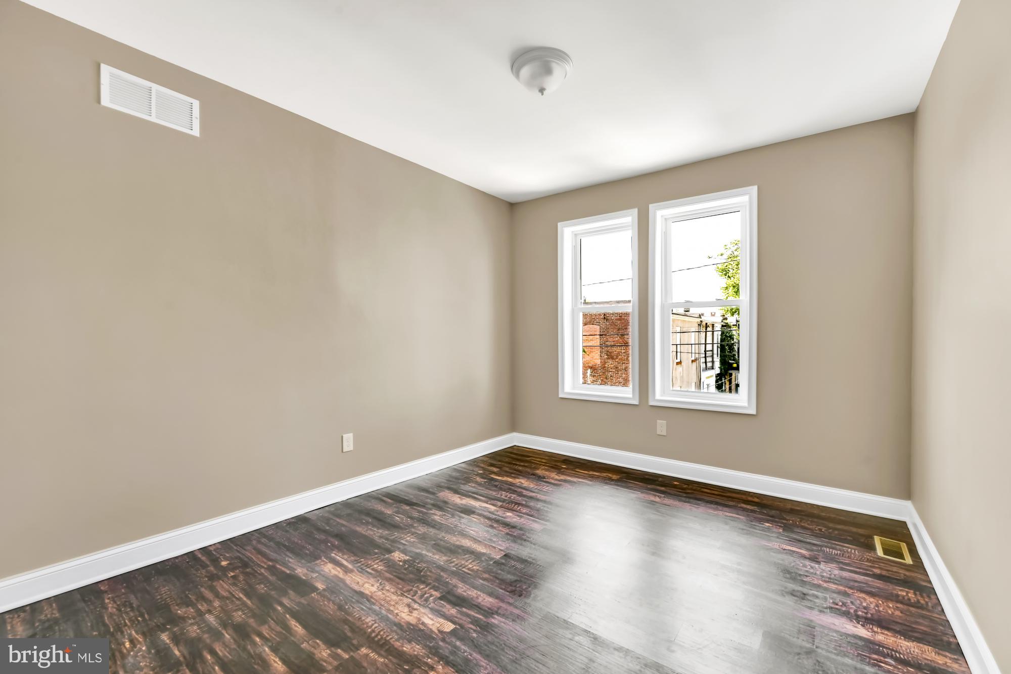 COLD SPRING NEWTOWN - Residential Lease