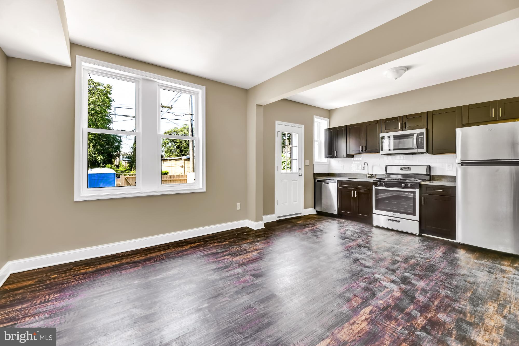 COLD SPRING NEWTOWN - Residential Lease