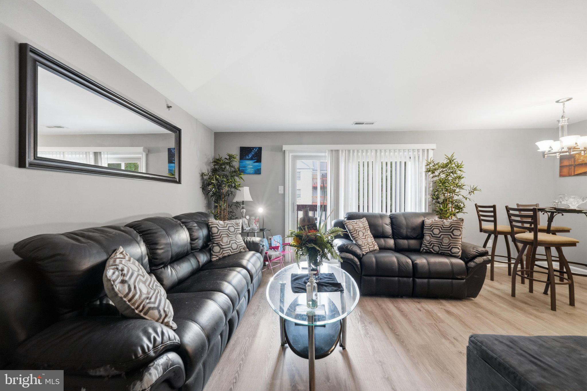 14 CLOVERWOOD COURT 201