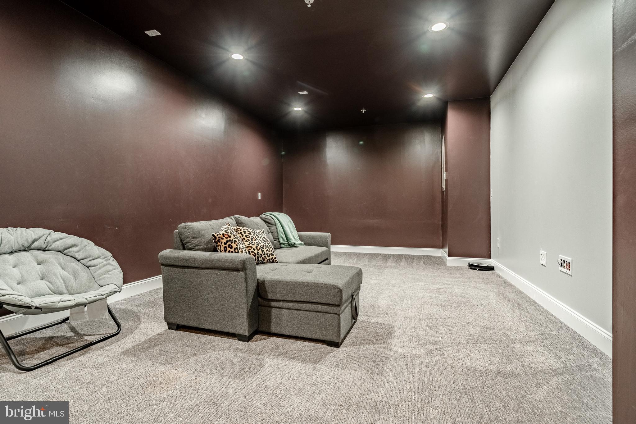 COURT AT CHESTER SP - Residential