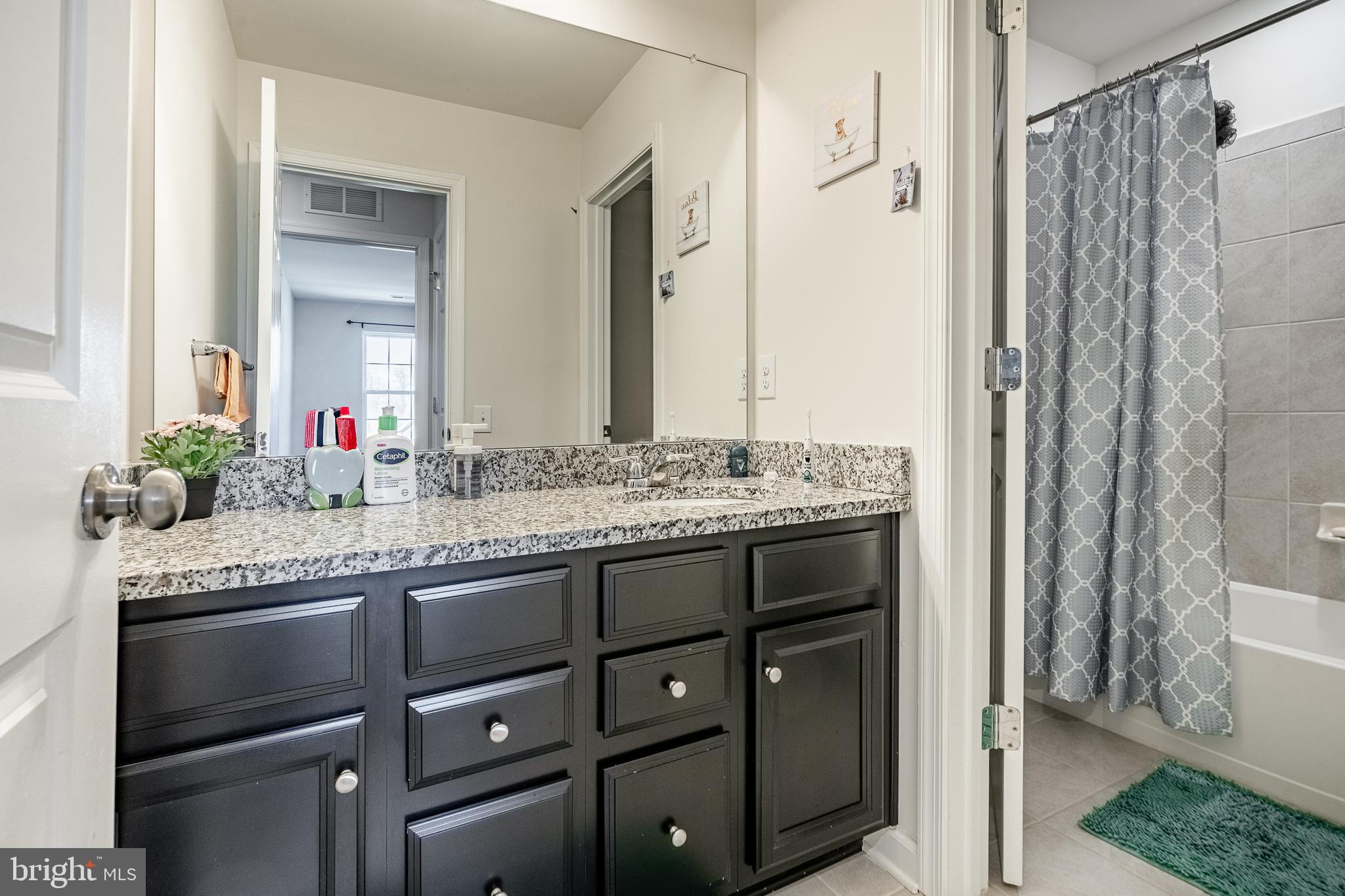 COURT AT CHESTER SP - Residential