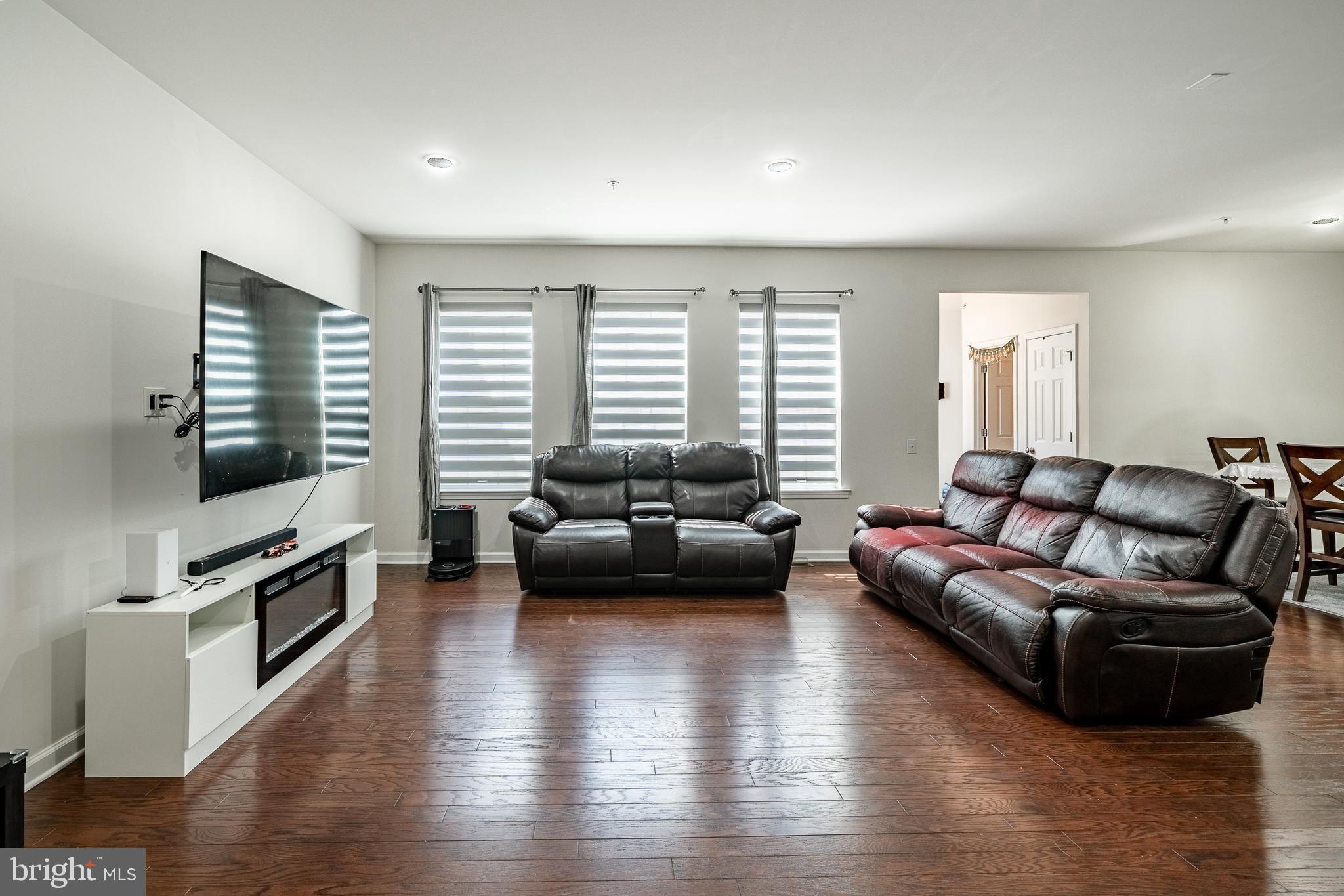 COURT AT CHESTER SP - Residential