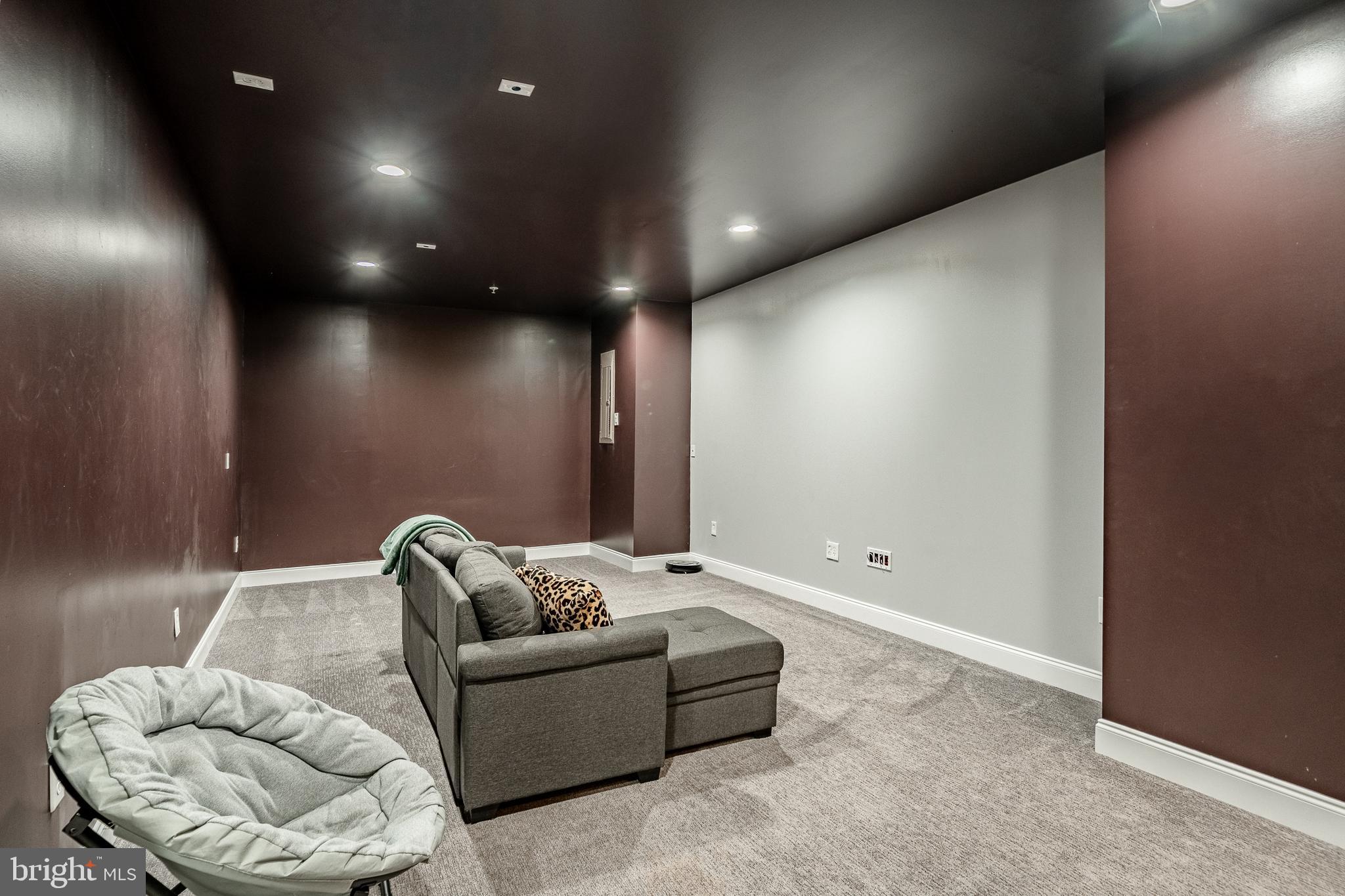 COURT AT CHESTER SP - Residential