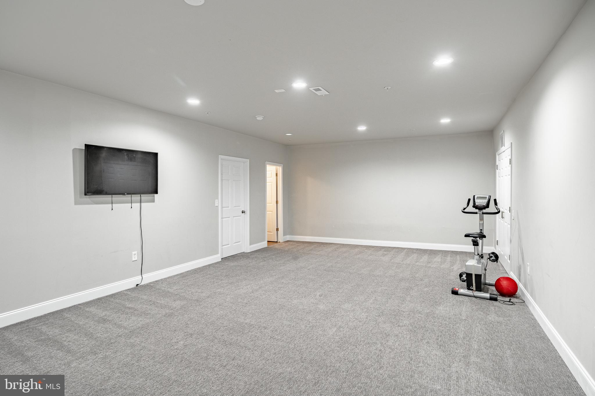 COURT AT CHESTER SP - Residential