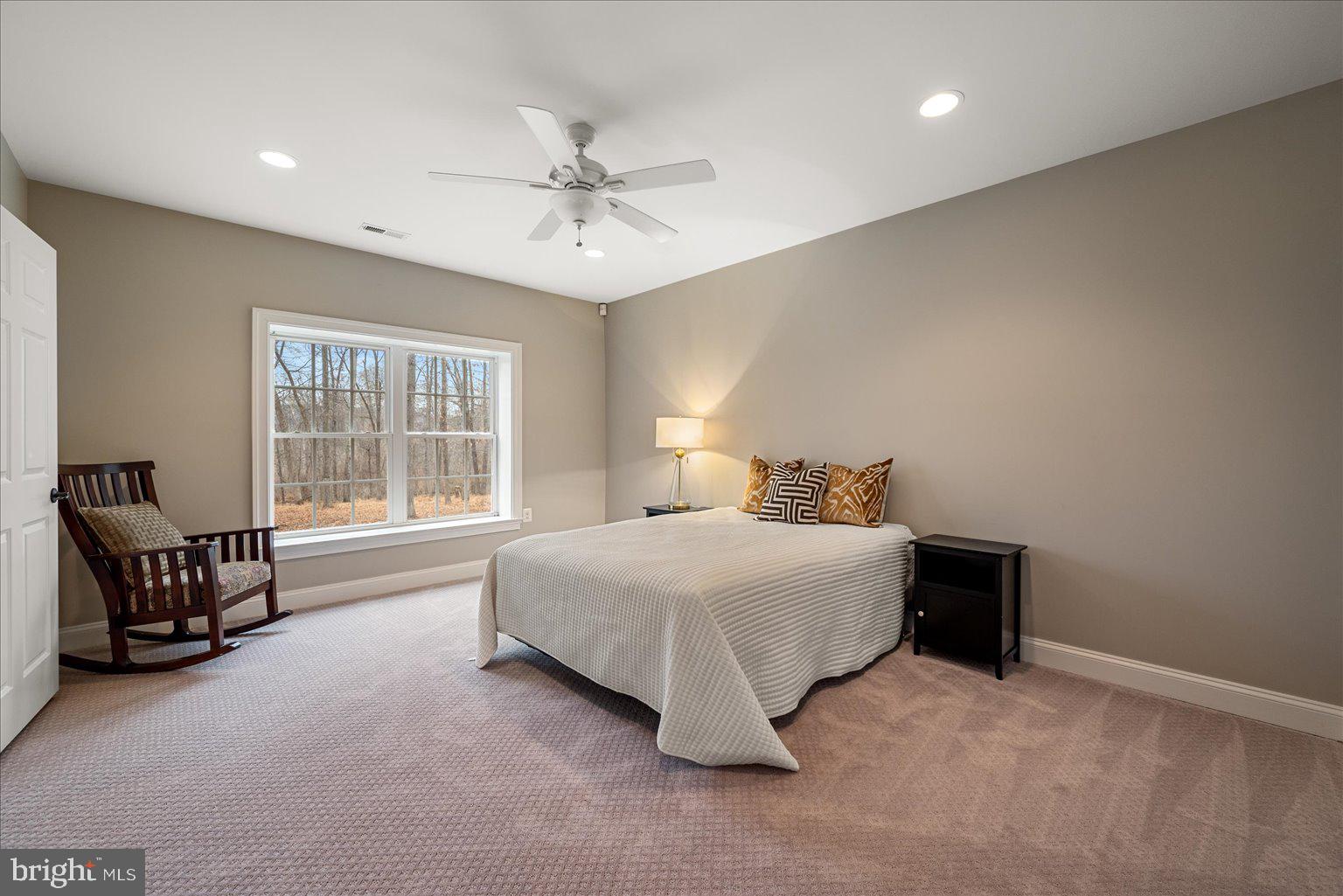 FIELDSTONE FARM - Residential