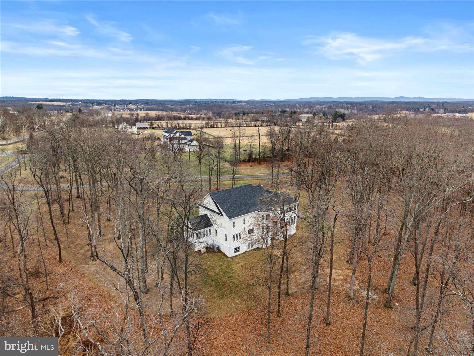 FIELDSTONE FARM - Residential