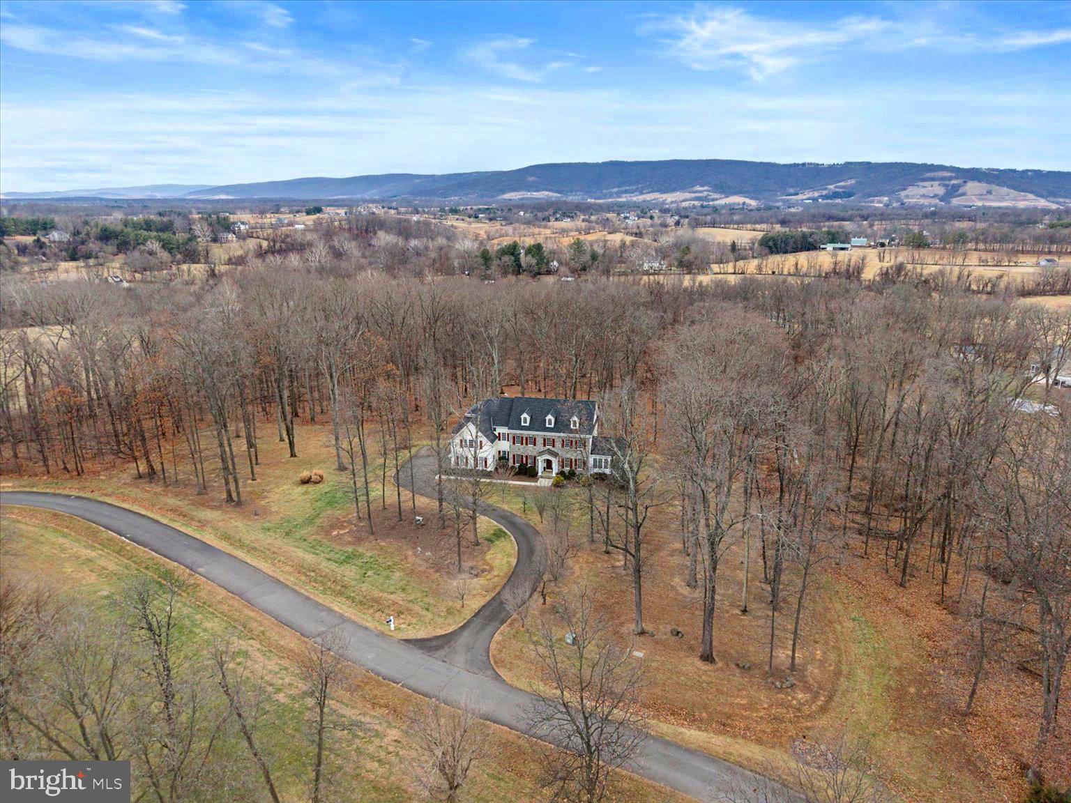 FIELDSTONE FARM - Residential