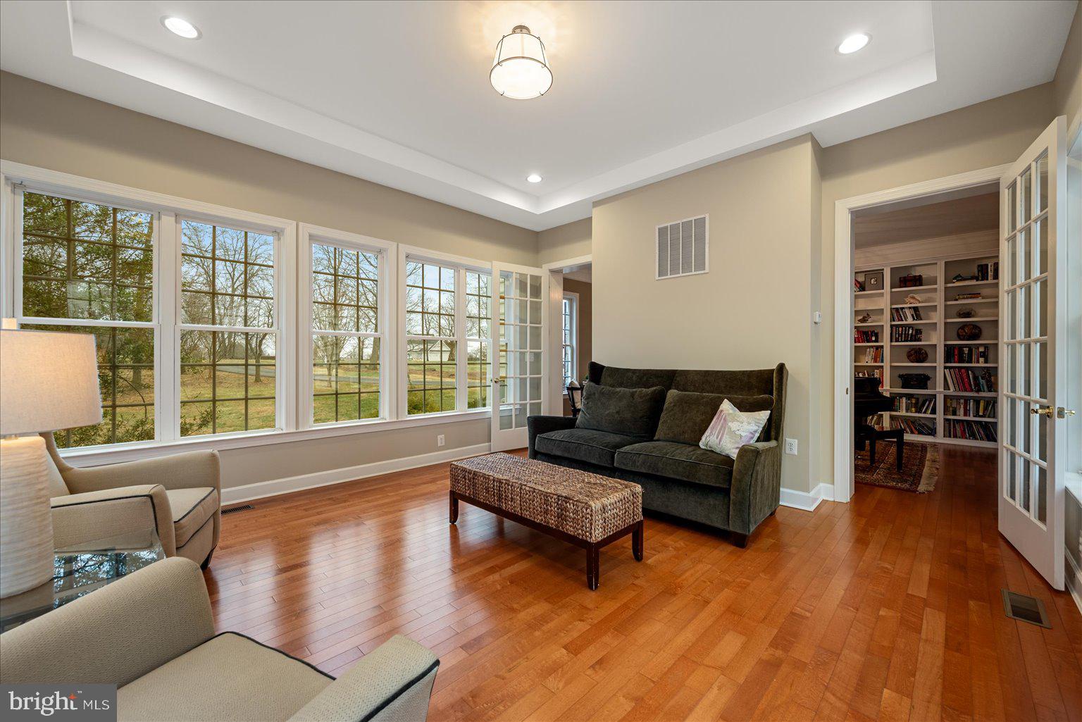 FIELDSTONE FARM - Residential