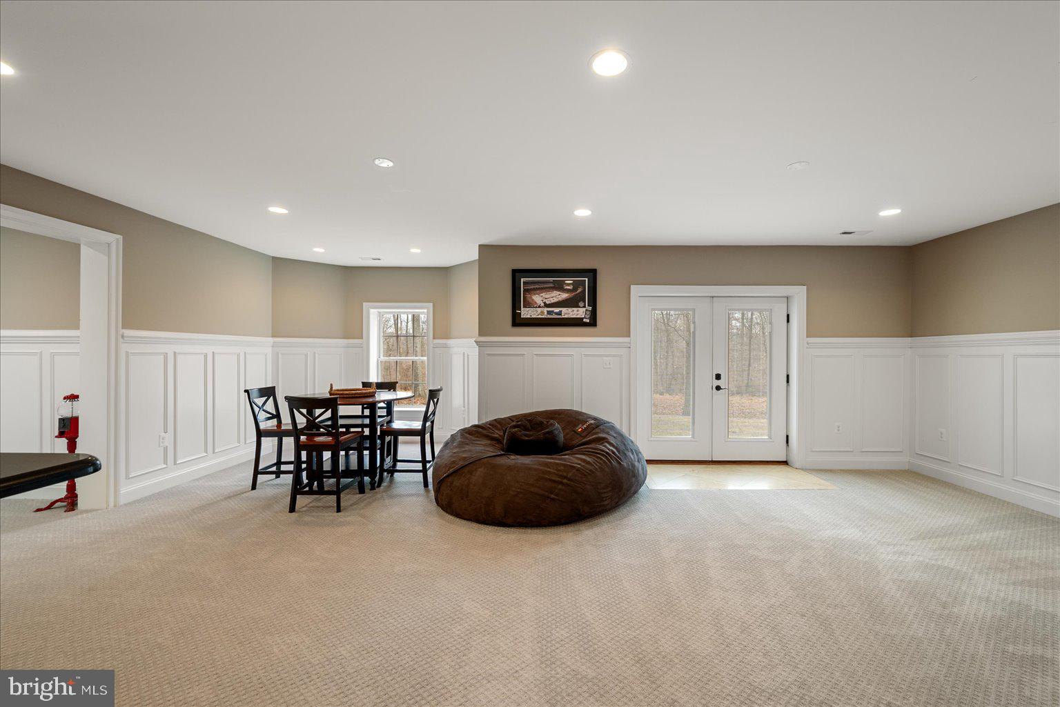 FIELDSTONE FARM - Residential