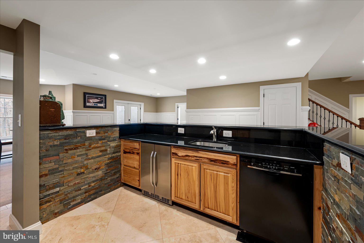 FIELDSTONE FARM - Residential