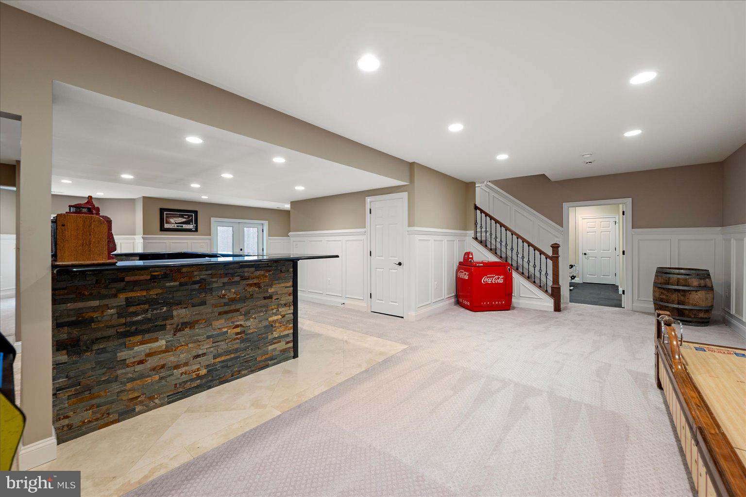 FIELDSTONE FARM - Residential