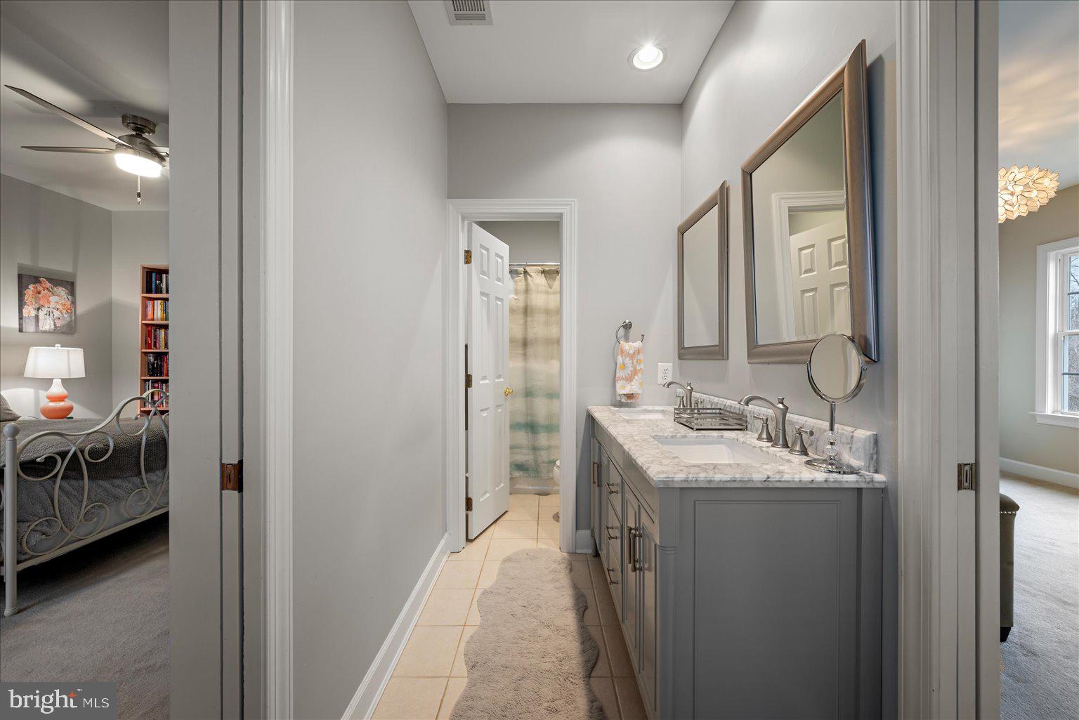 FIELDSTONE FARM - Residential