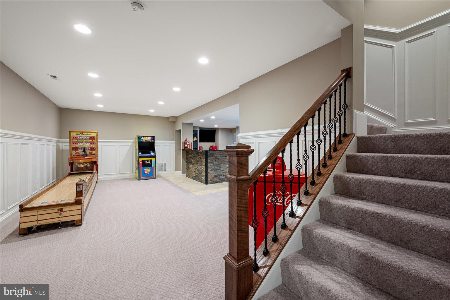 FIELDSTONE FARM - Residential