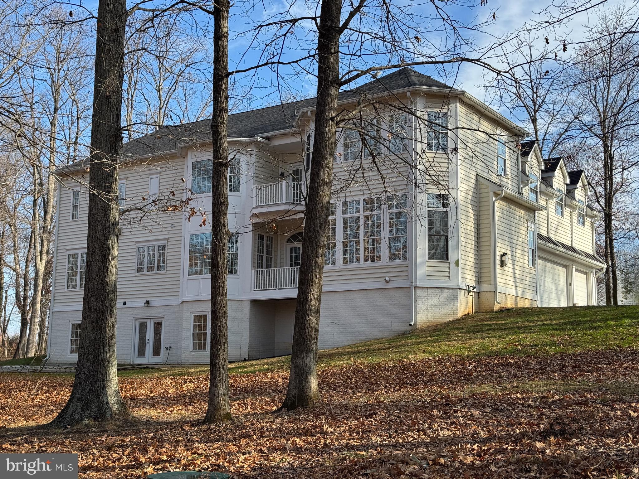 FIELDSTONE FARM - Residential