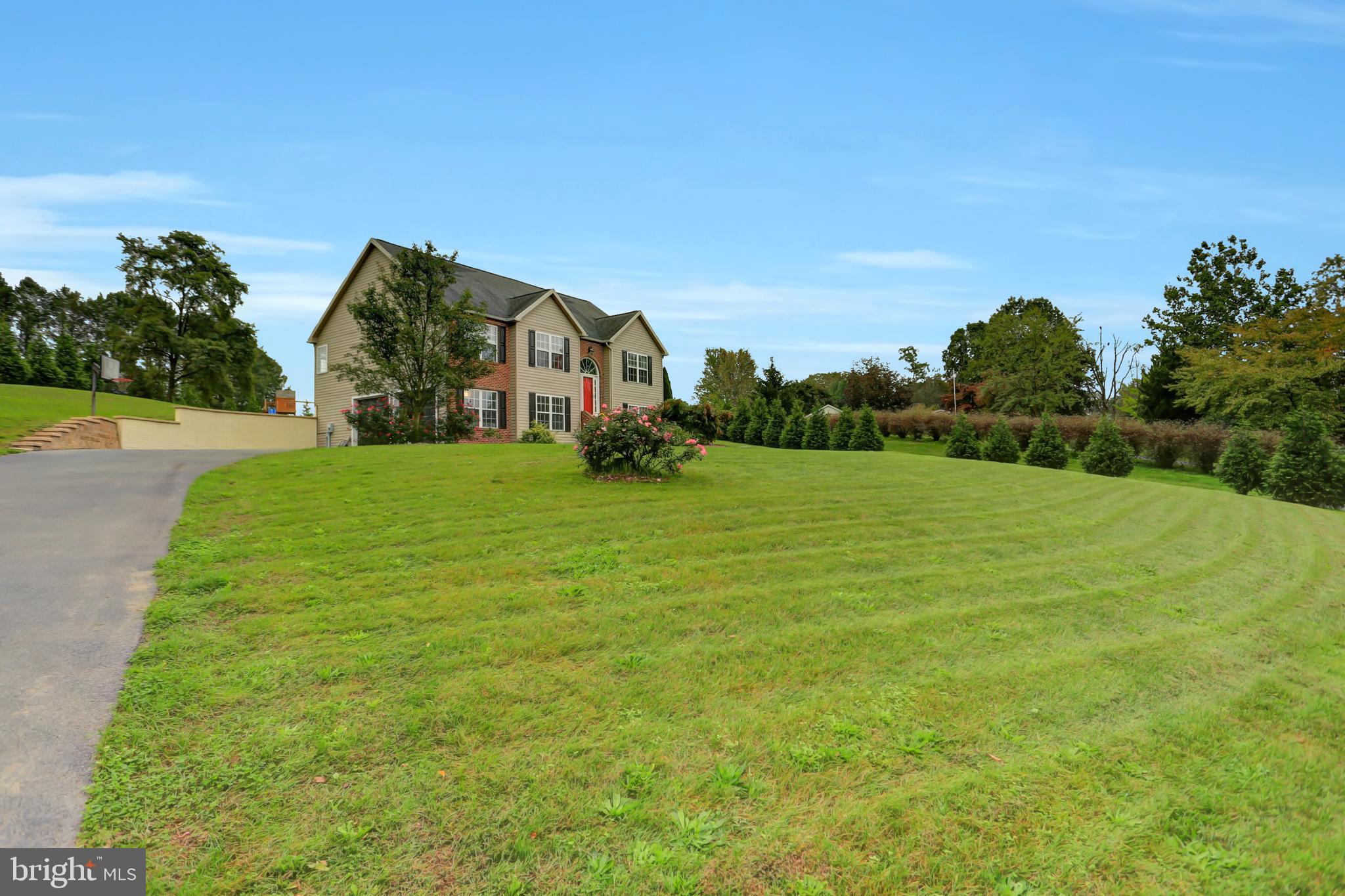 HOBBY HORSE ACRES - Residential