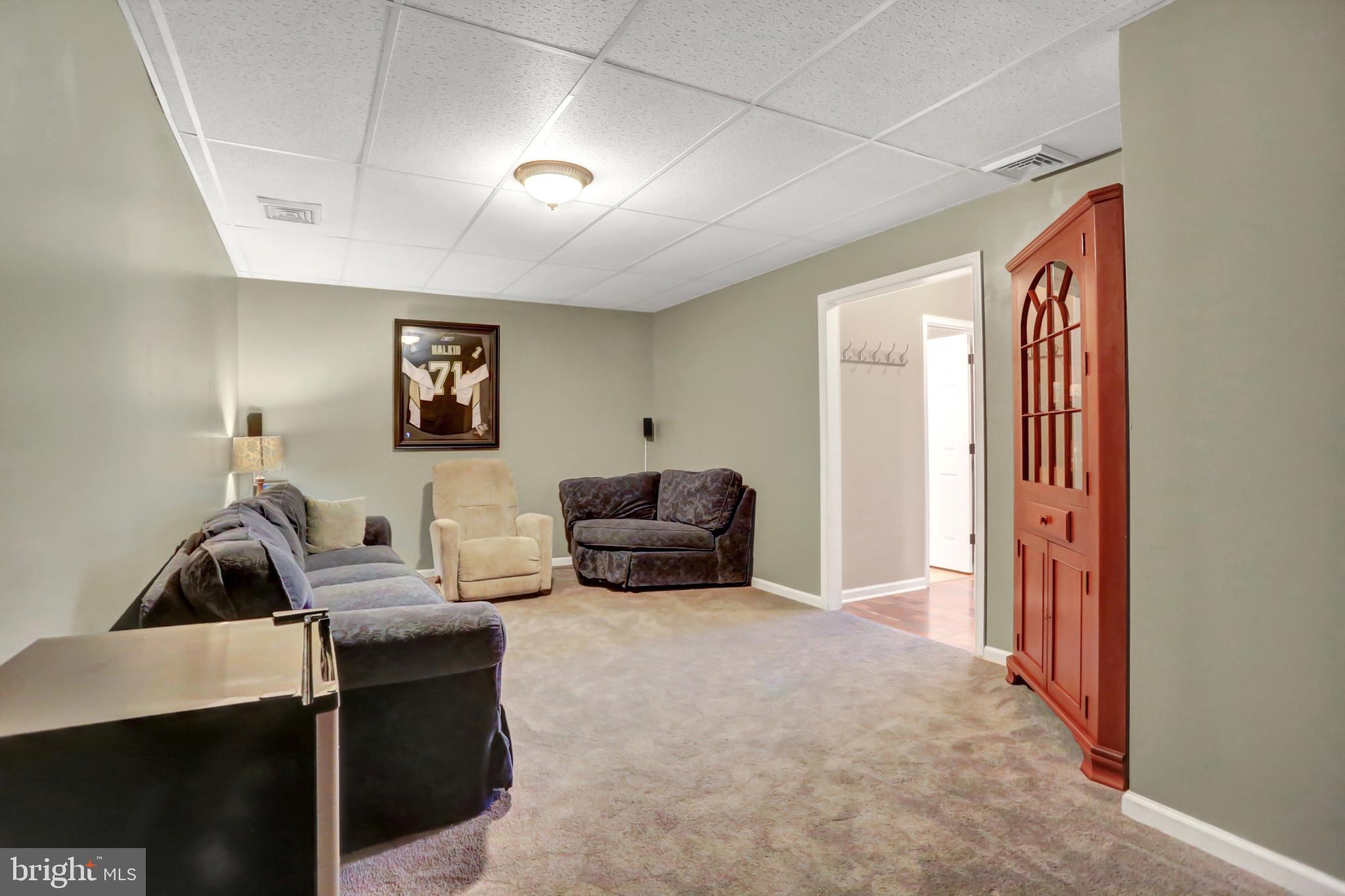 HOBBY HORSE ACRES - Residential