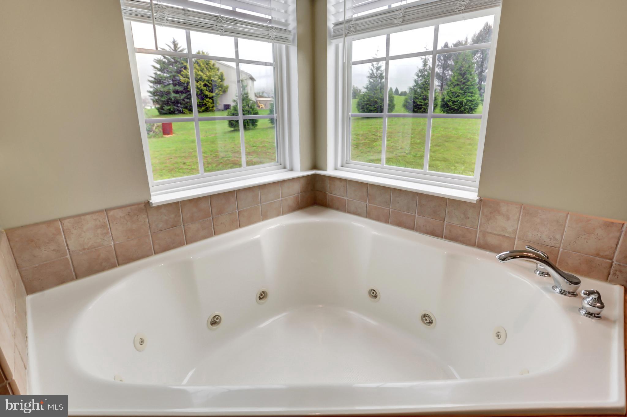 HOBBY HORSE ACRES - Residential