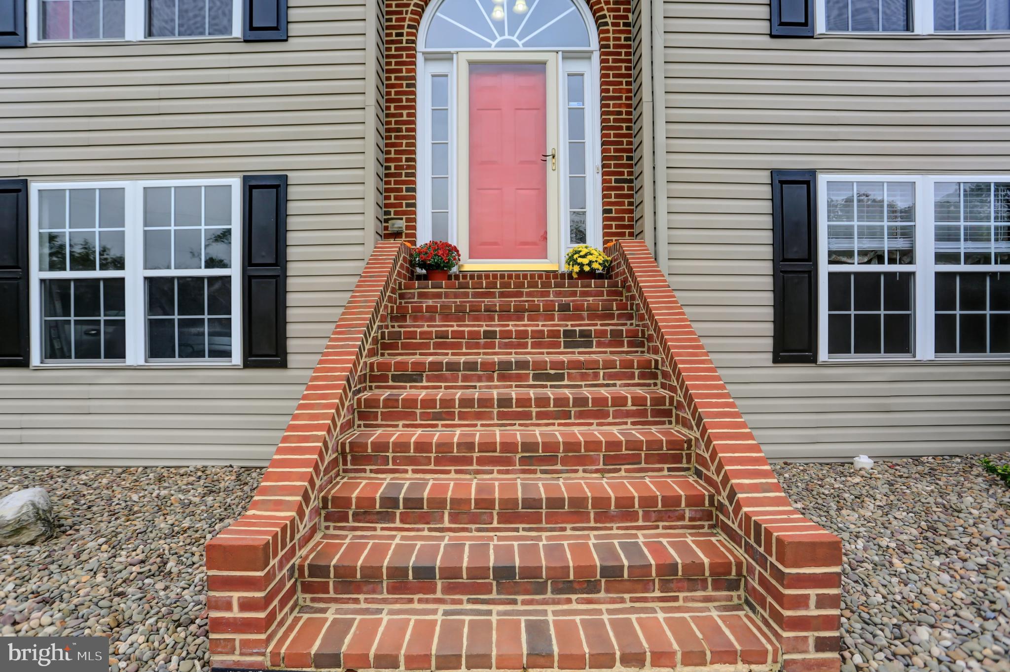 HOBBY HORSE ACRES - Residential