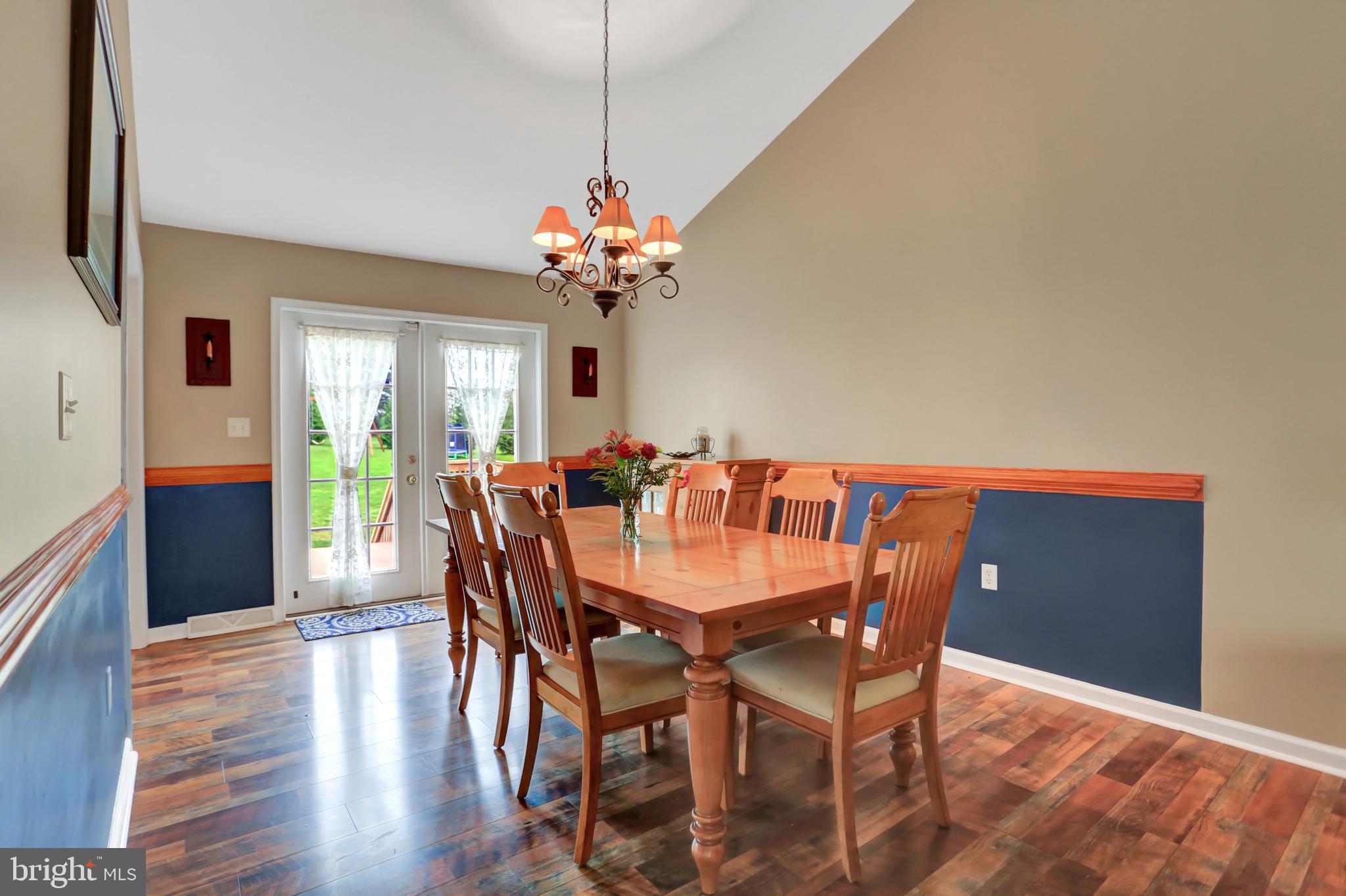 HOBBY HORSE ACRES - Residential