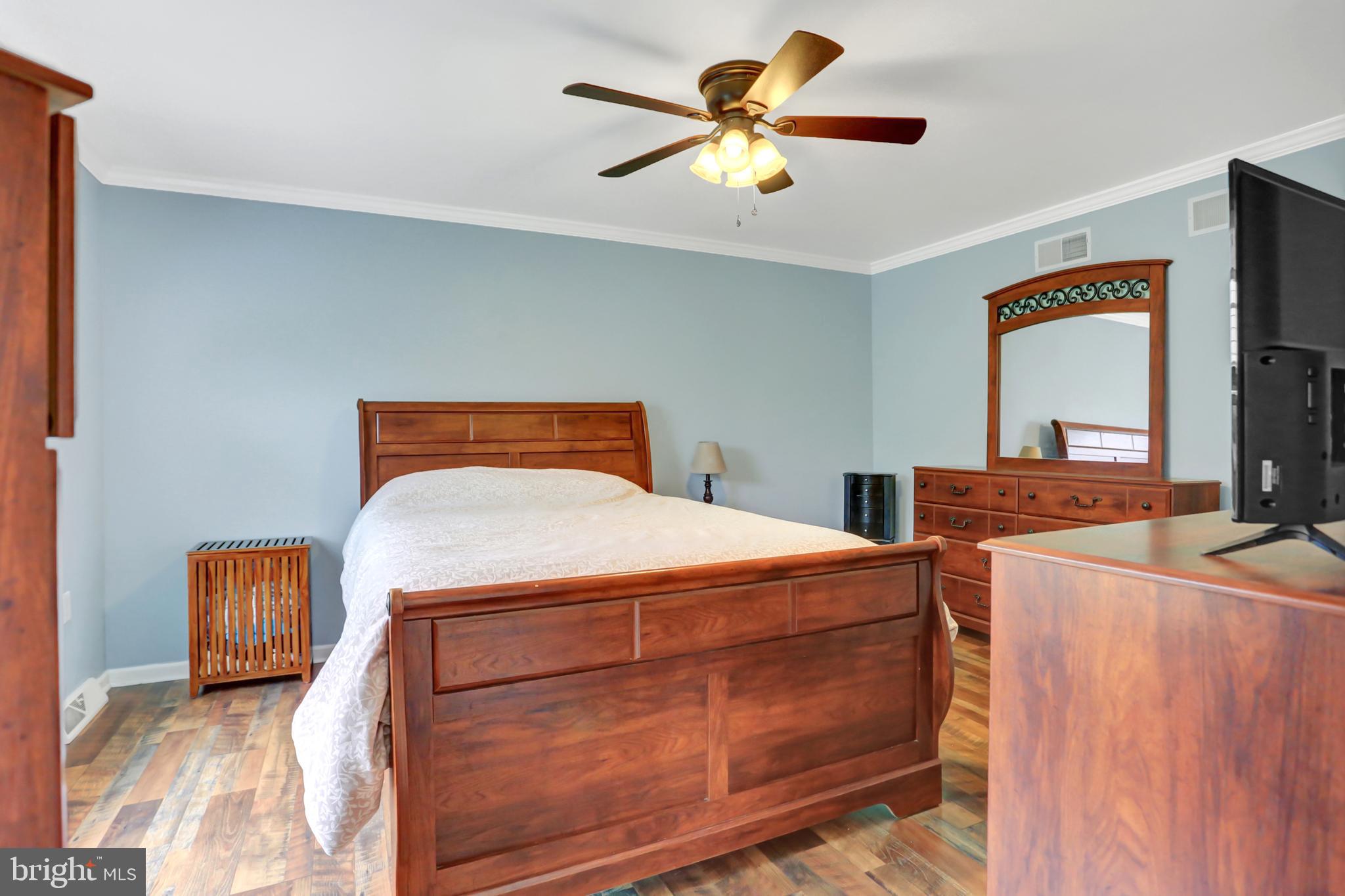 HOBBY HORSE ACRES - Residential