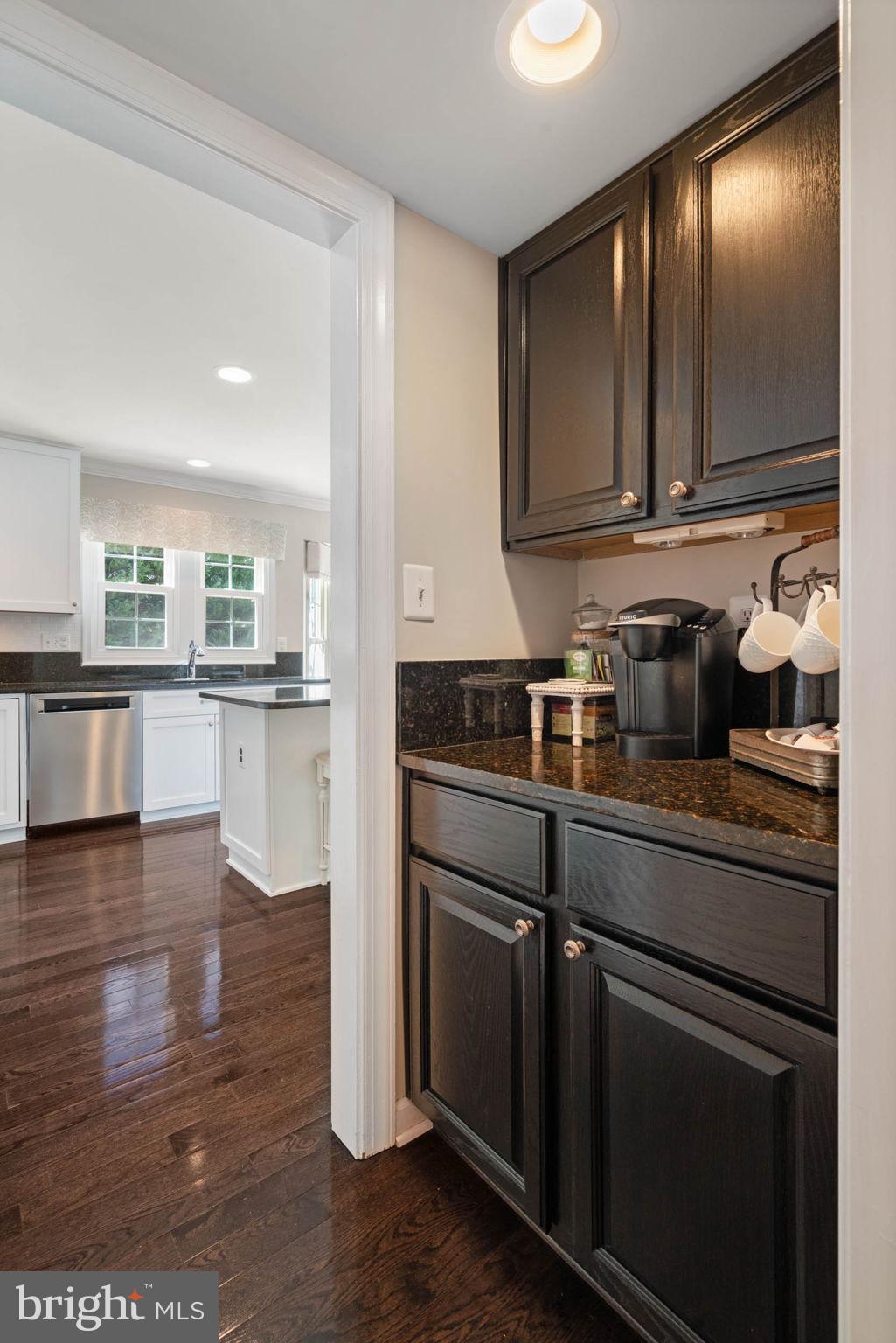 BRITTANY - Residential