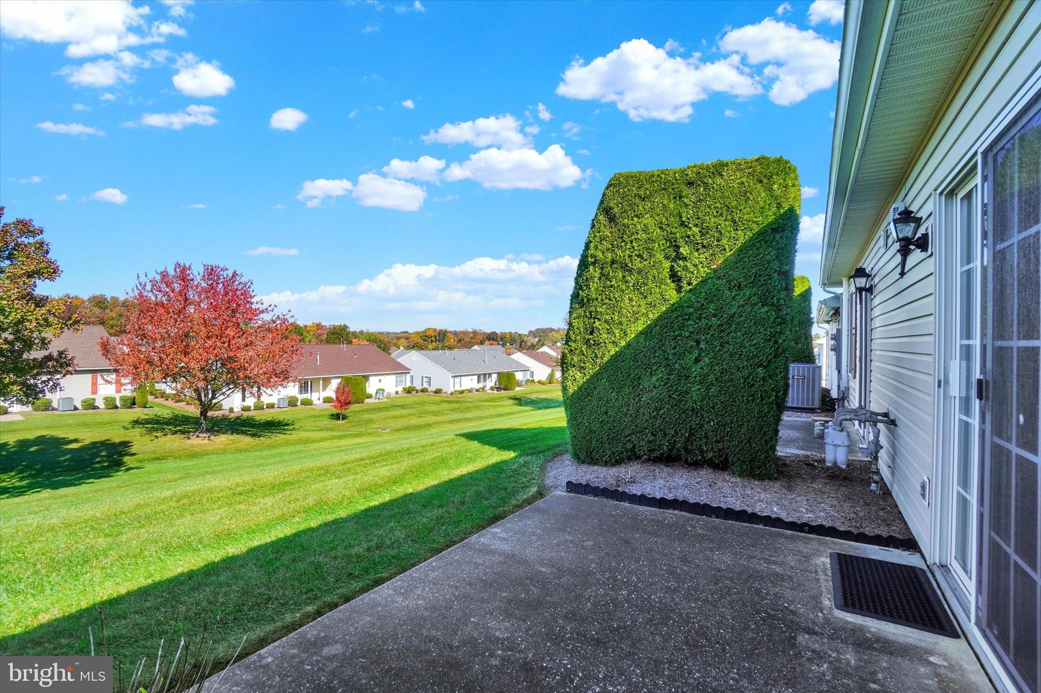 LONGSTOWN VILLAGE - Residential