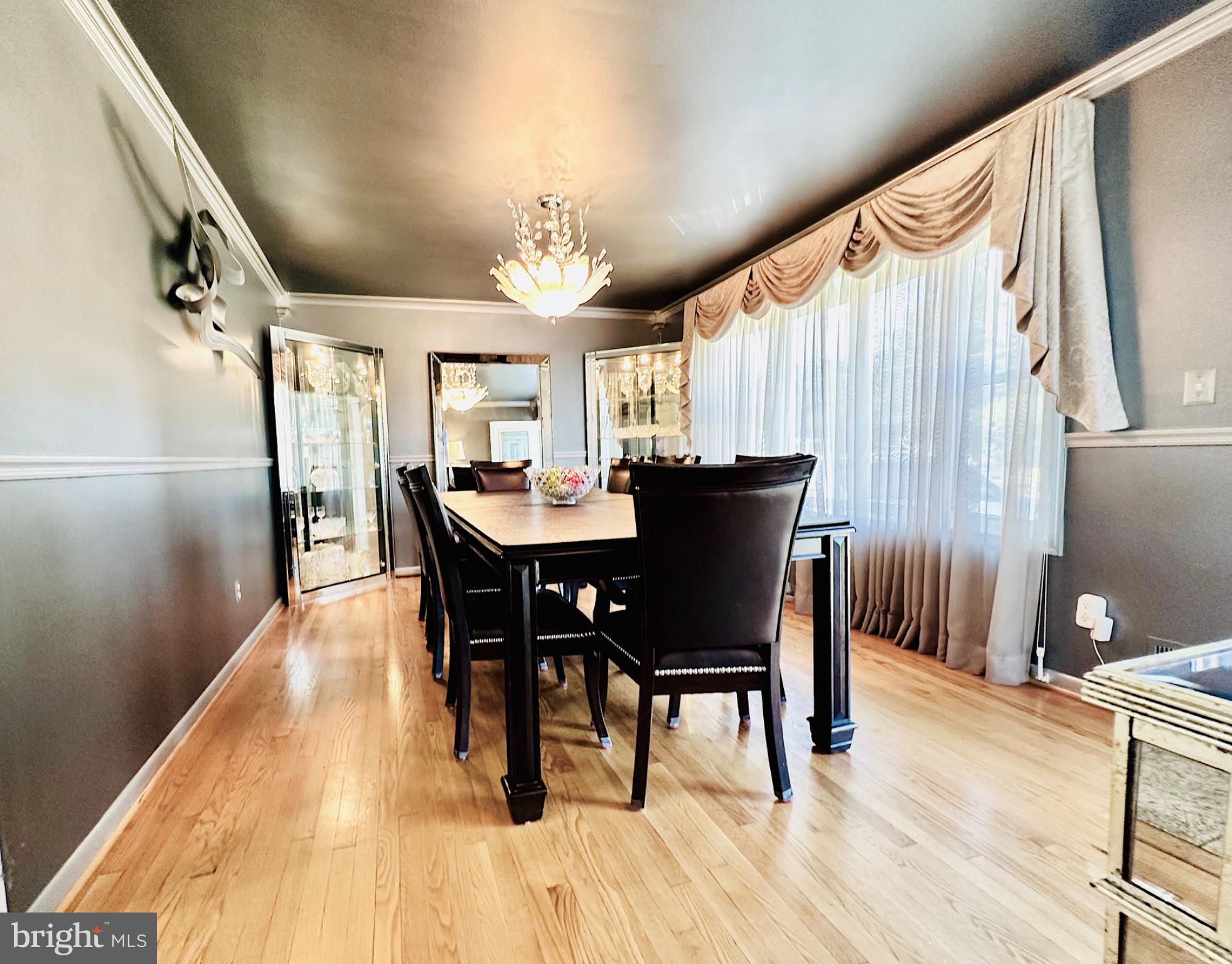 7025 DOGWOOD ROAD