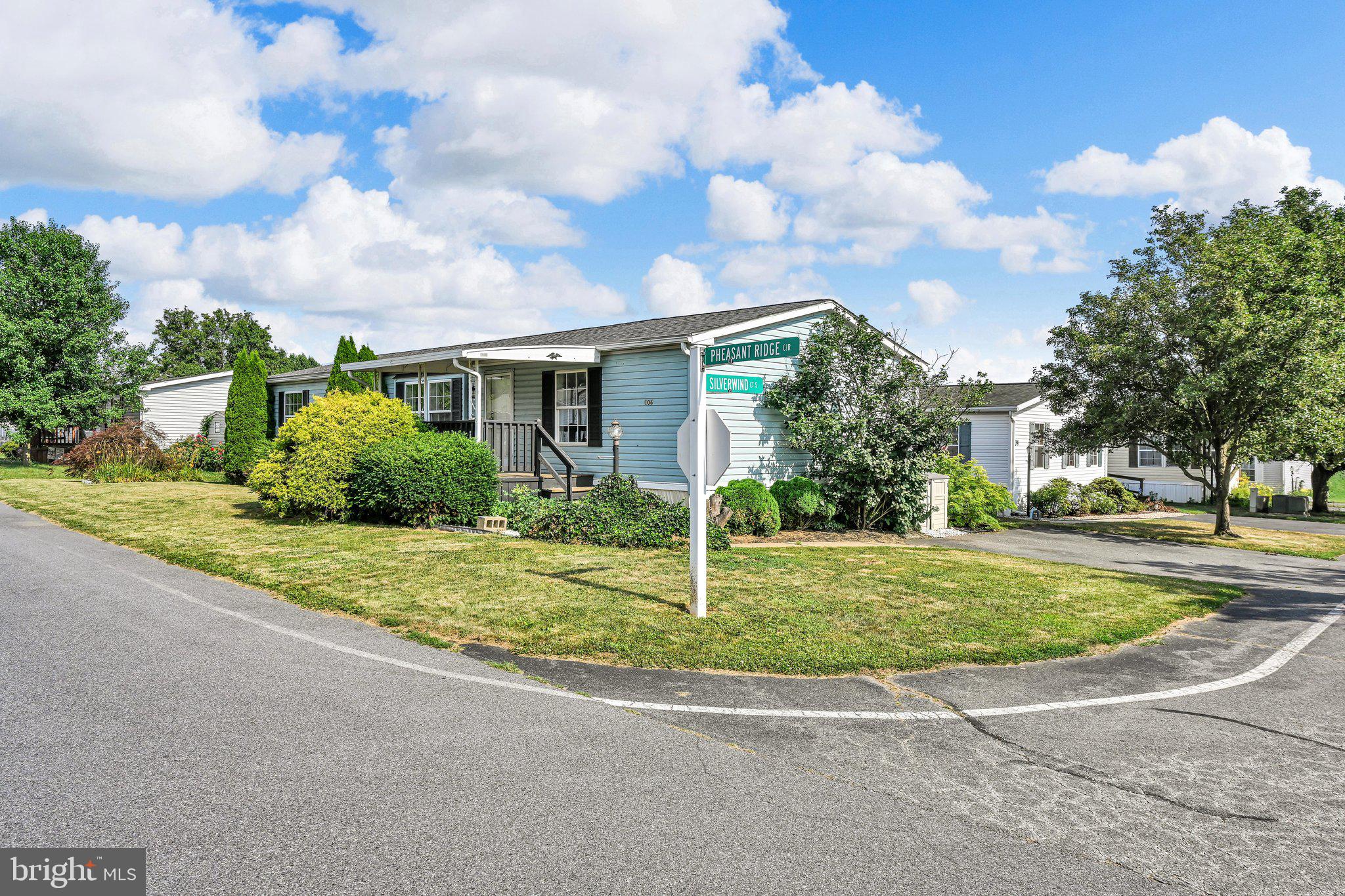 106 SILVER WIND CT S