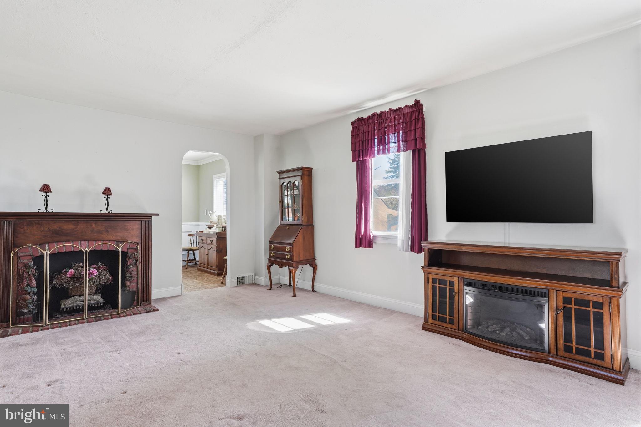 FEASTERVILLE HGTS - Residential