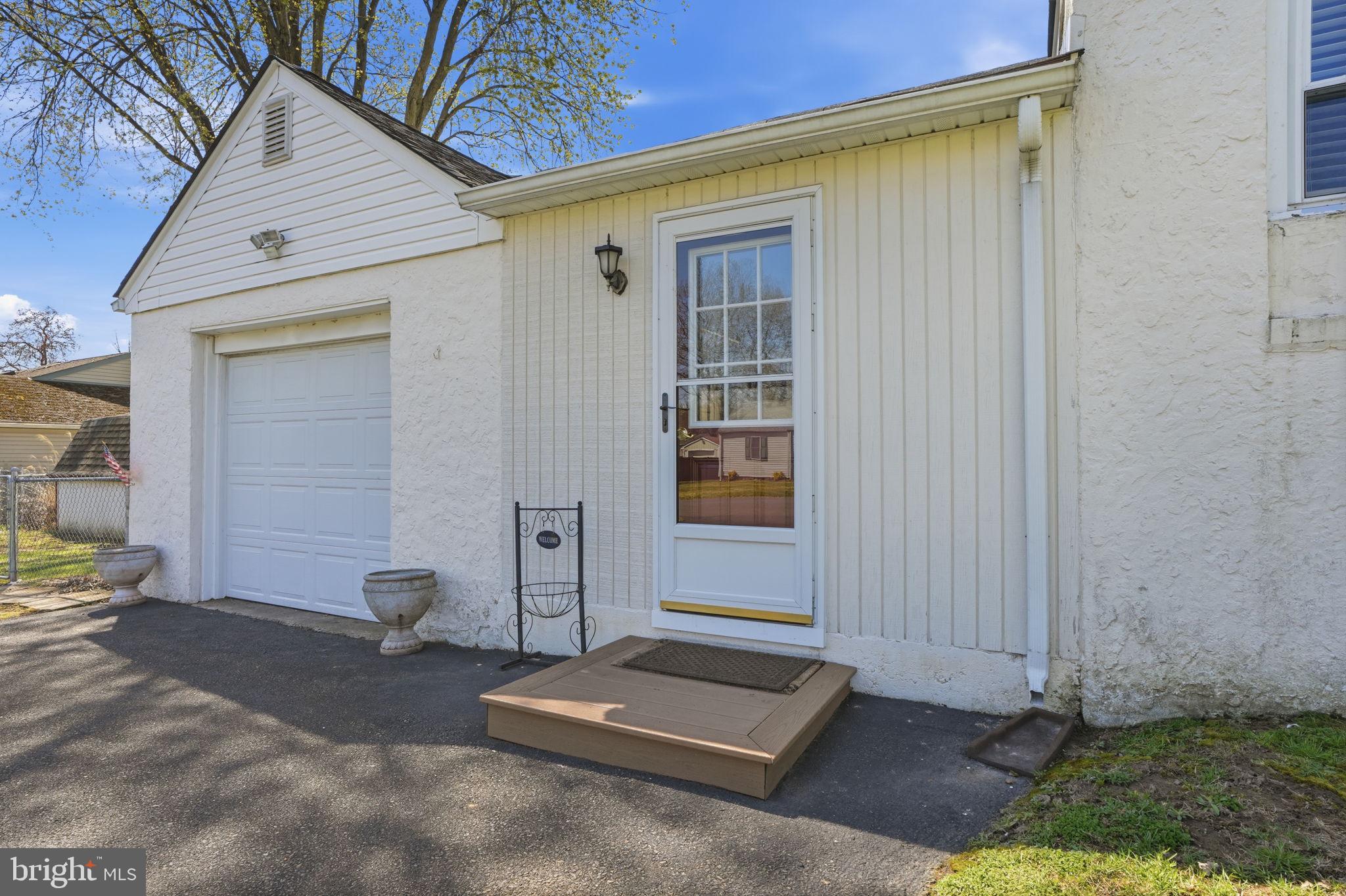 FEASTERVILLE HGTS - Residential