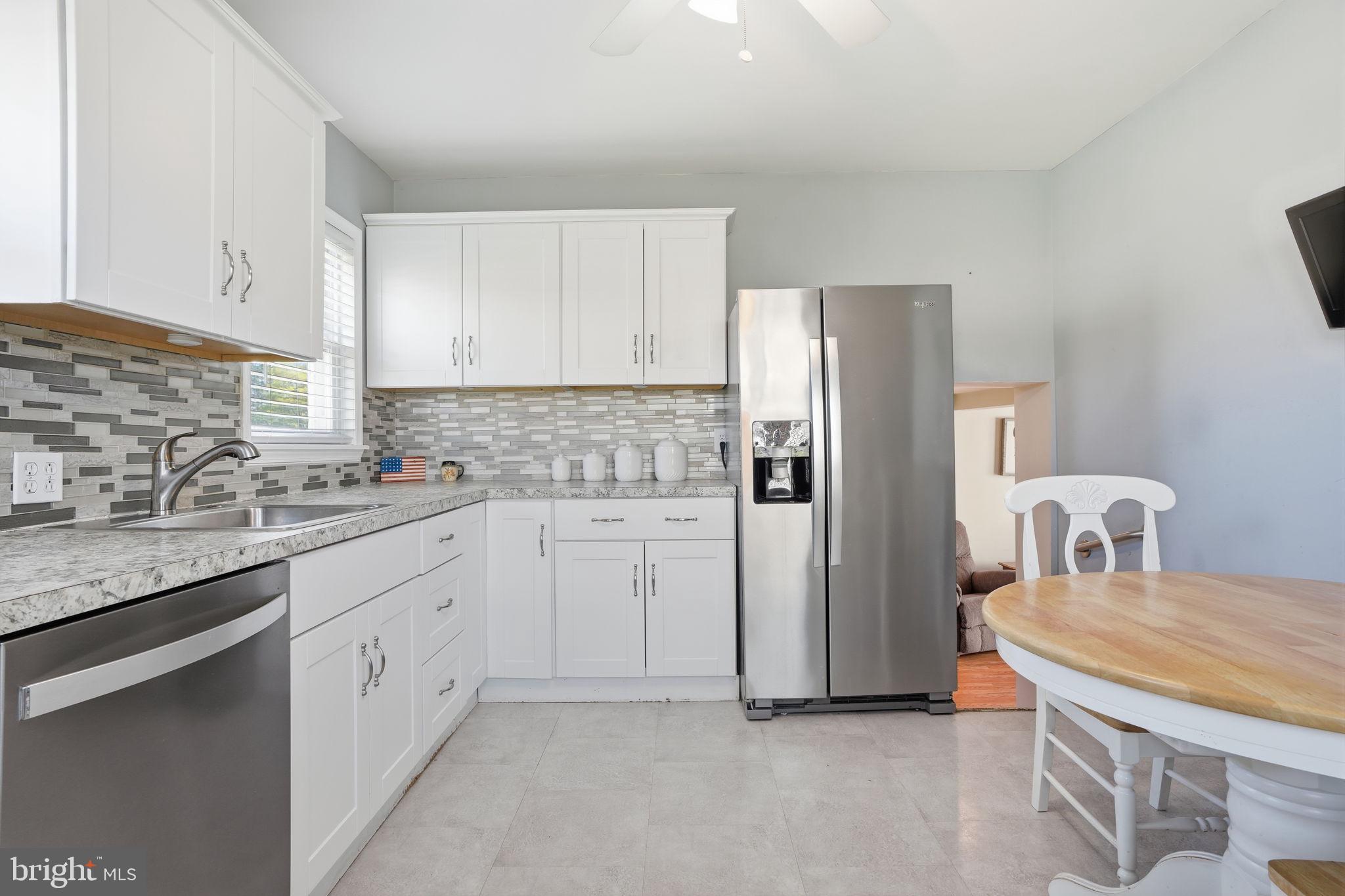 FEASTERVILLE HGTS - Residential