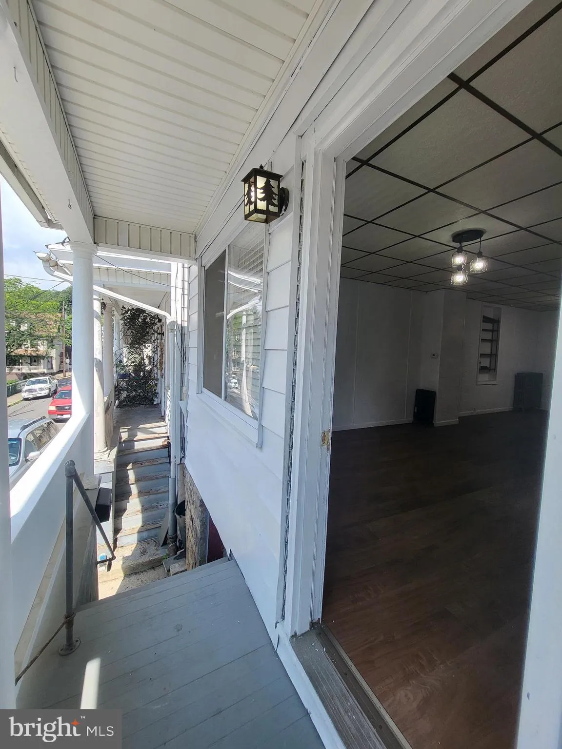 Shamokin, Pennsylvania 17872, United States, 3 Bedrooms Bedrooms, ,2 BathroomsBathrooms,Residential,Active,181004