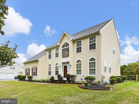 Photo of 12 Willow Grove Mill Drive, MIDDLETOWN, DE 19709 (MLS # DENC2089574)