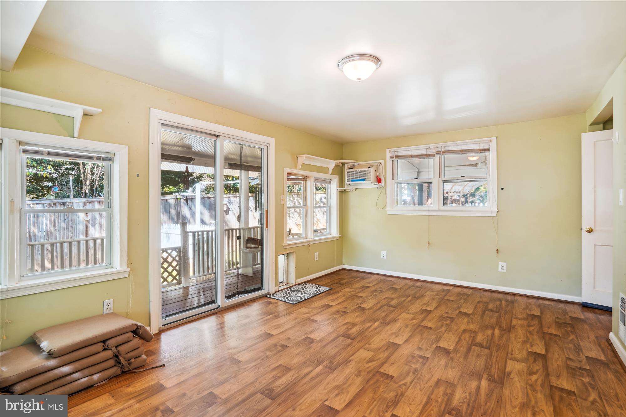 WOODLEY - Residential