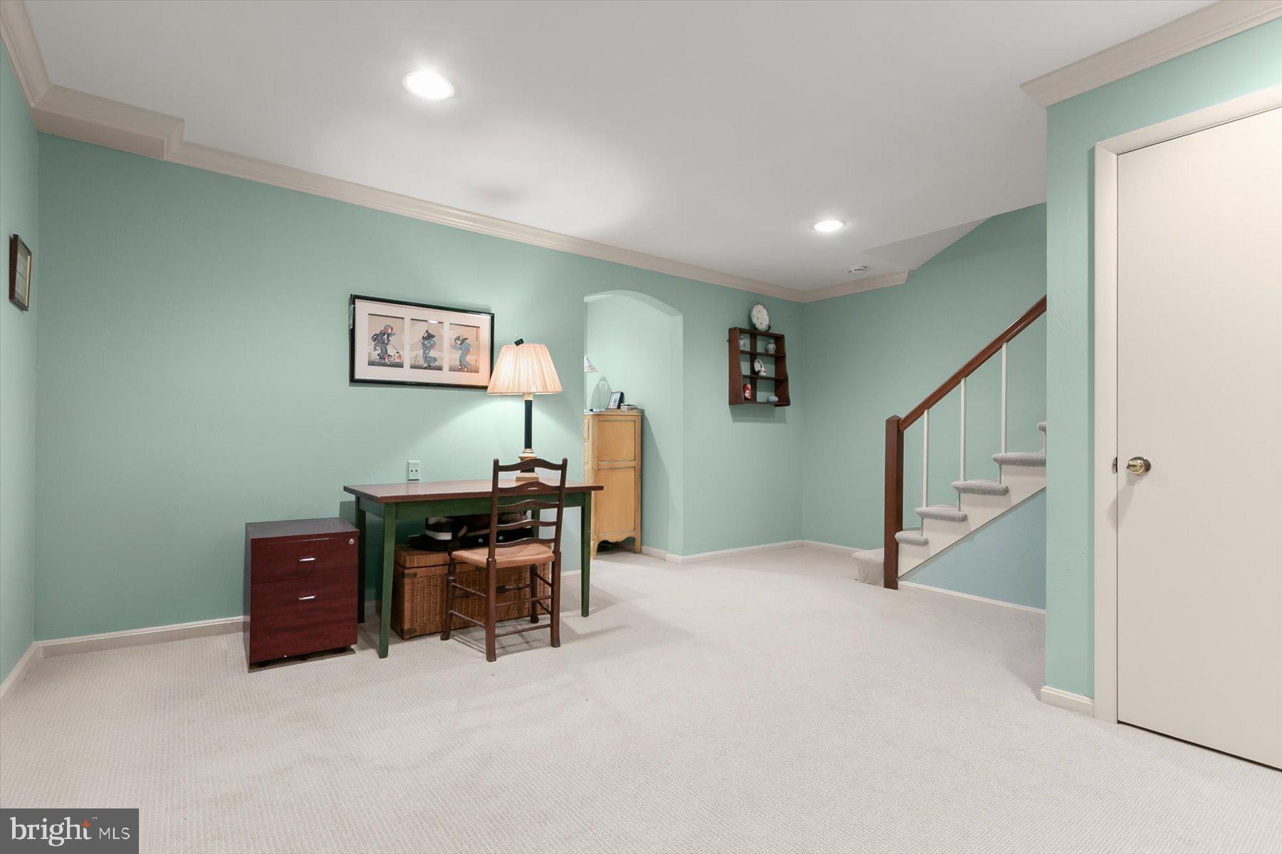 WESTMORELAND HILLS - Residential