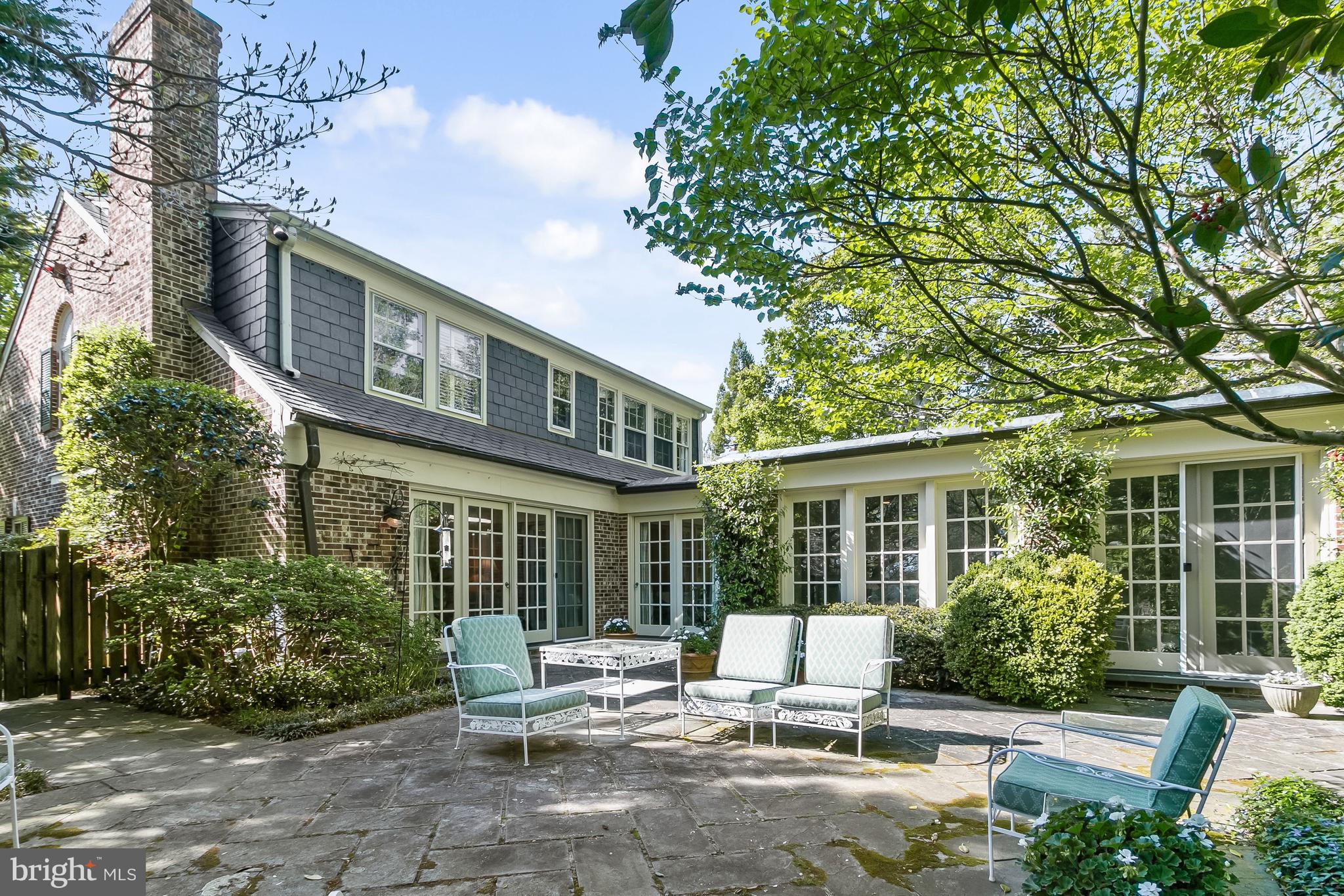 WESTMORELAND HILLS - Residential