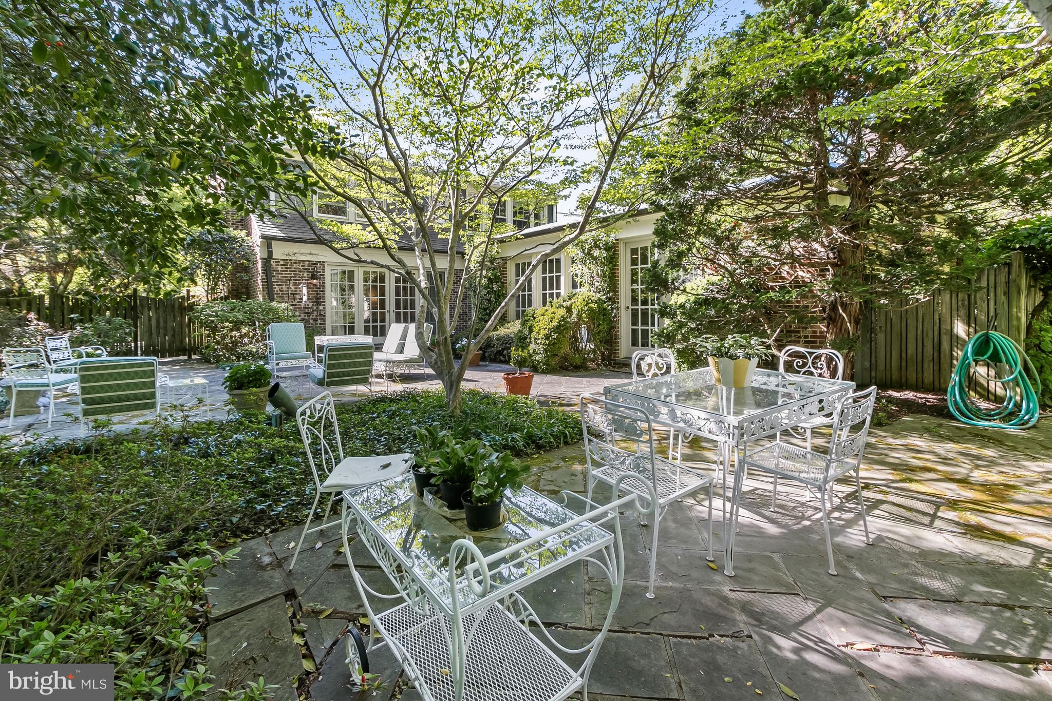 WESTMORELAND HILLS - Residential