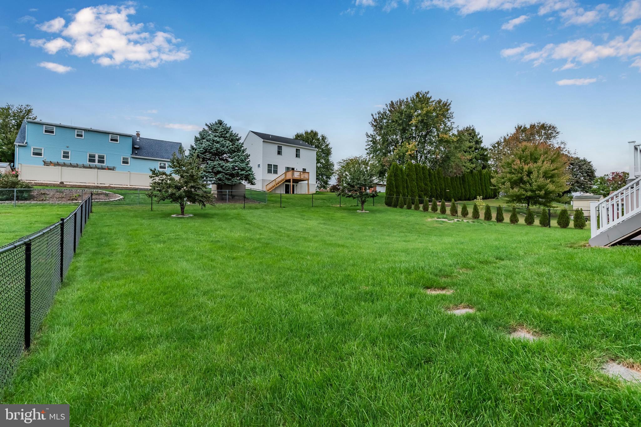 SUNRISE MEADOWS - Residential