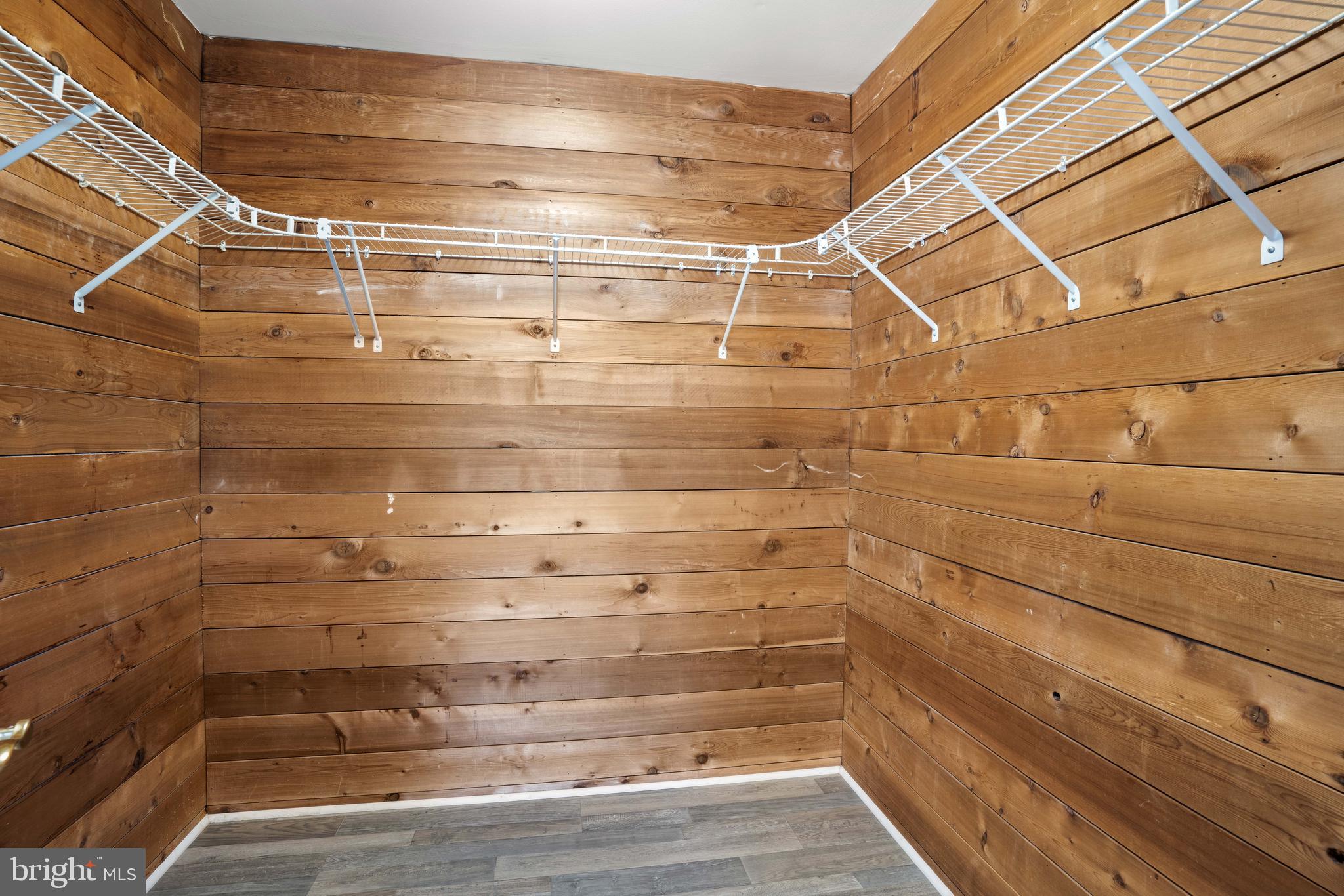 FELICITY COVE - Residential Lease