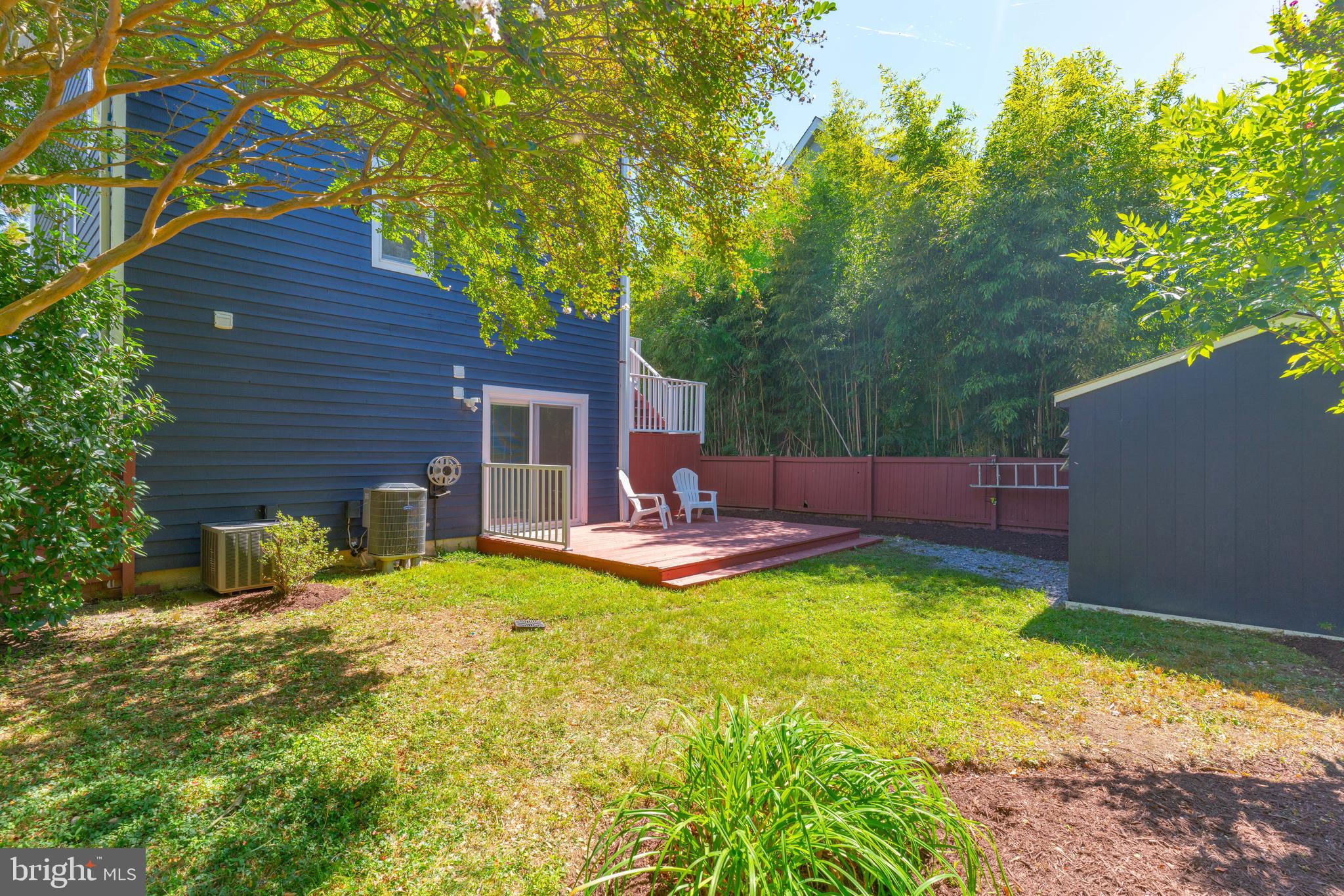 FELICITY COVE - Residential Lease