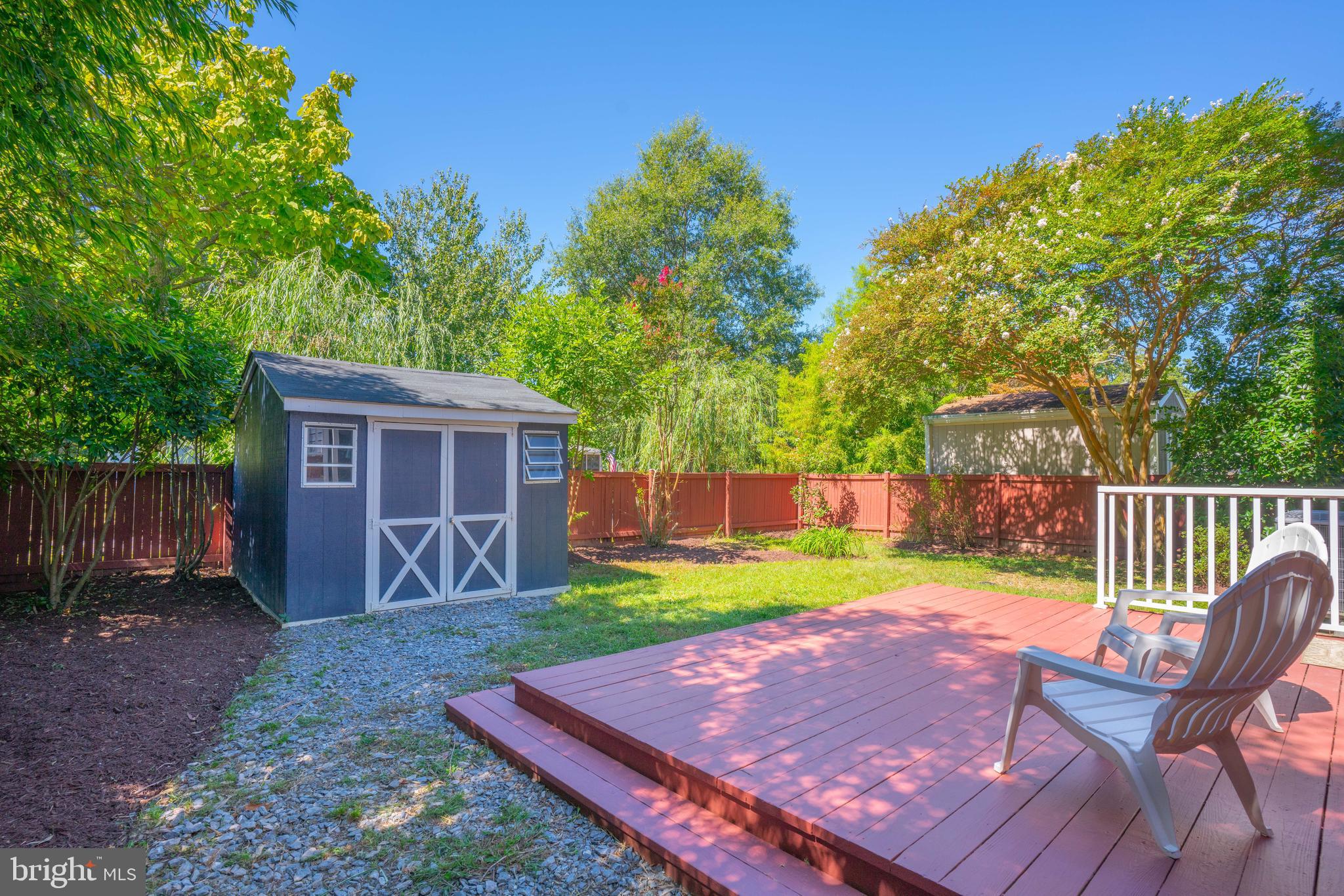 FELICITY COVE - Residential Lease