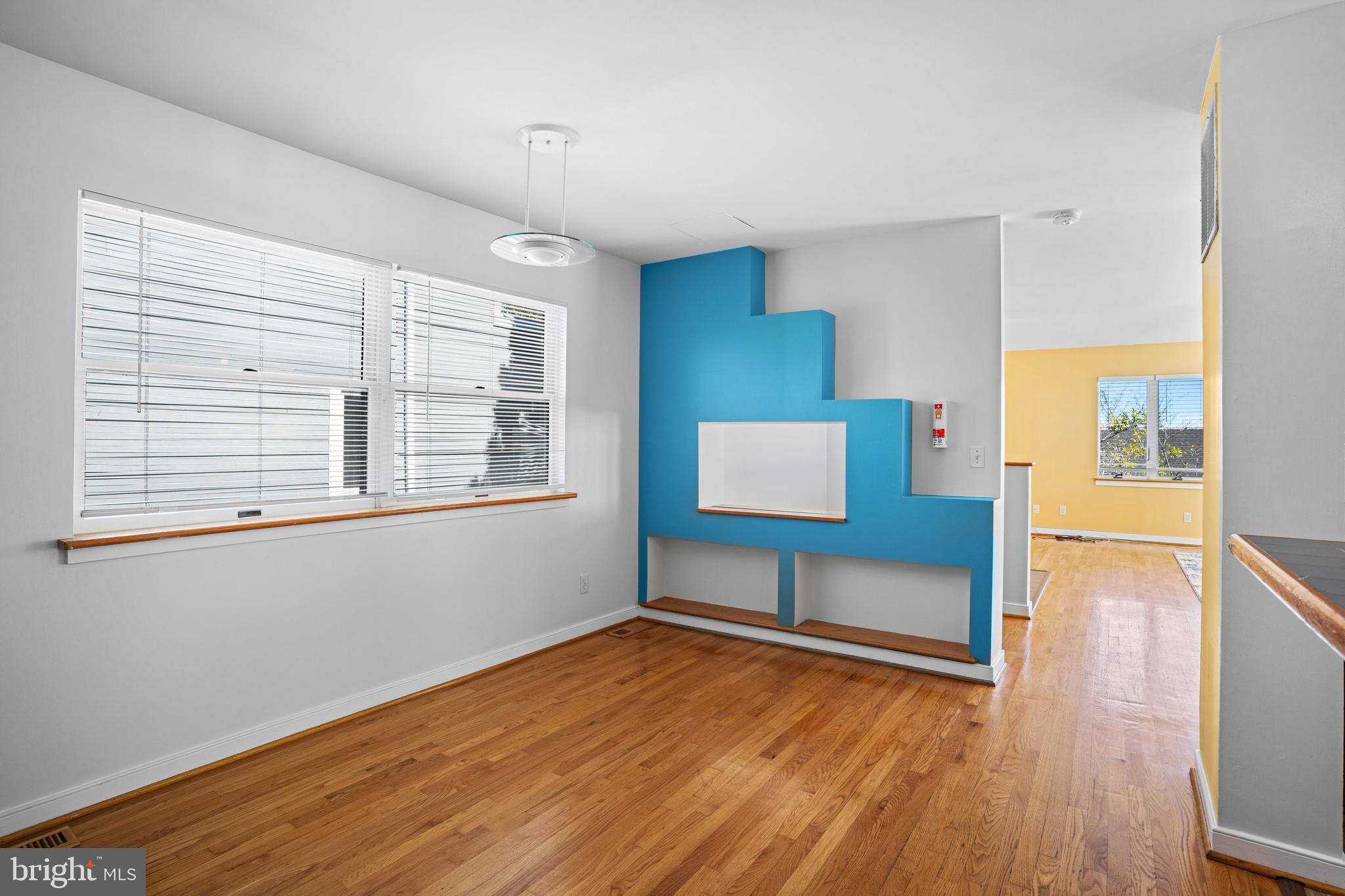 FELICITY COVE - Residential Lease