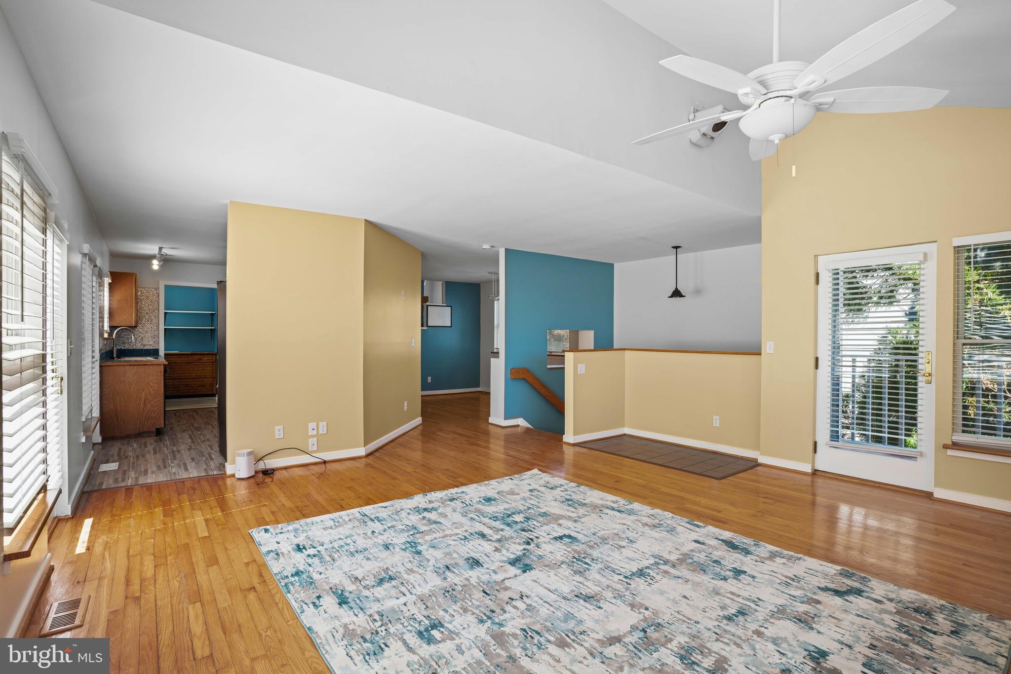 FELICITY COVE - Residential Lease