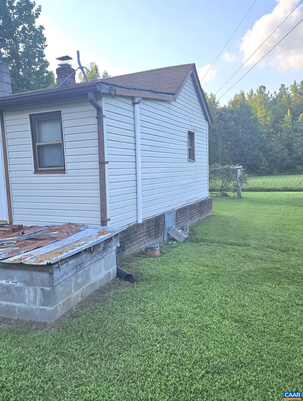 NONE AVAILABLE - Land