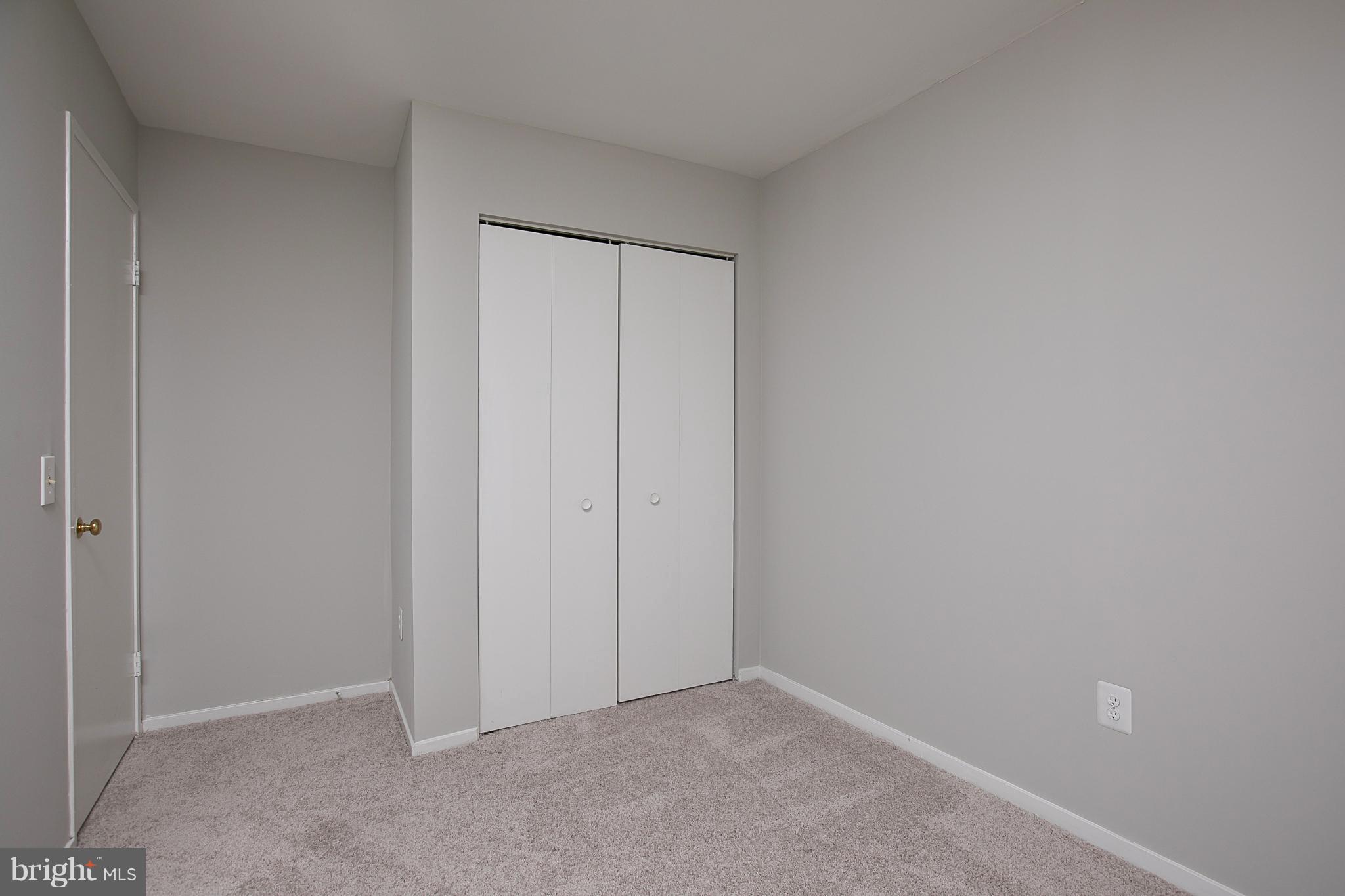 BONIFANT WOODS - Residential