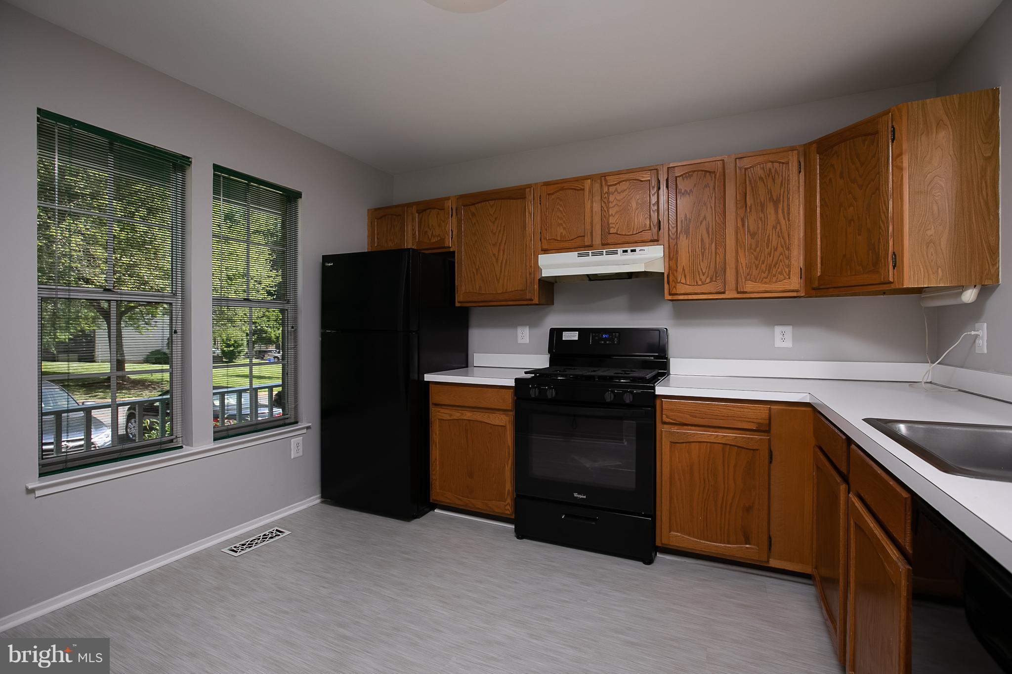 BONIFANT WOODS - Residential